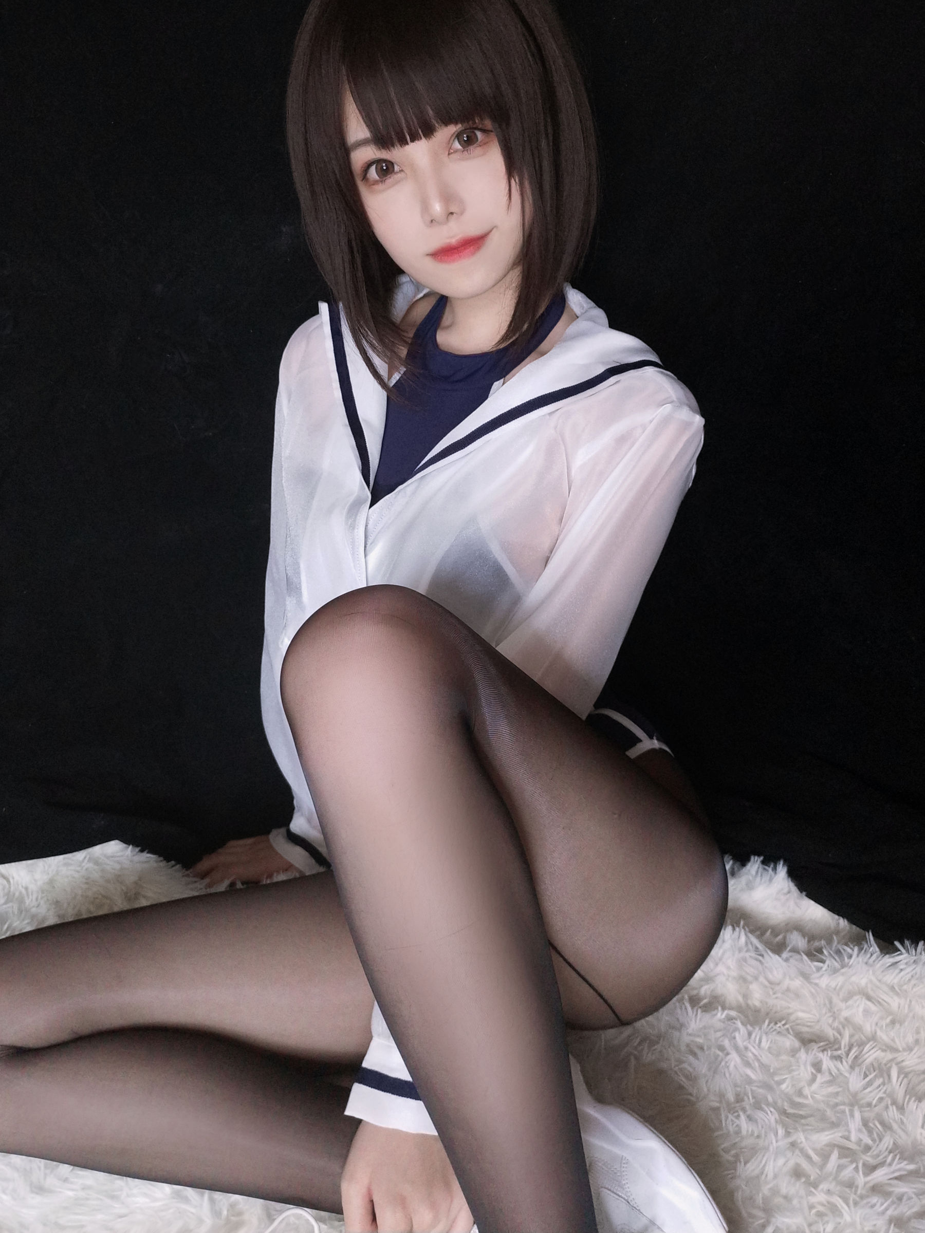 [网红COSER写真] 萌系小姐姐蜜汁猫裘 - 水着