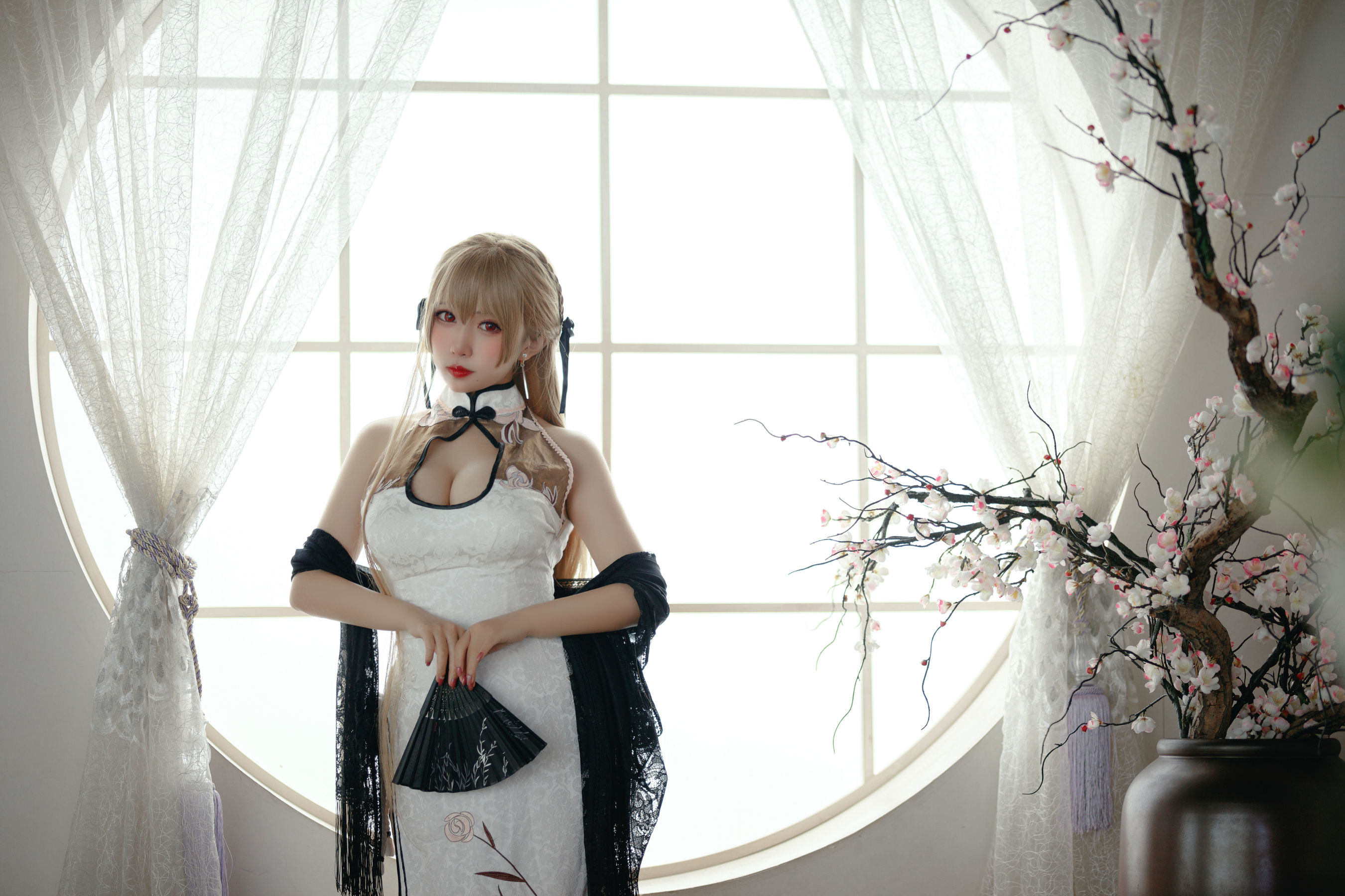 [网红COSER写真] 动漫博主貓田聖奈奈(桃之啾啾) - 白玉佳人