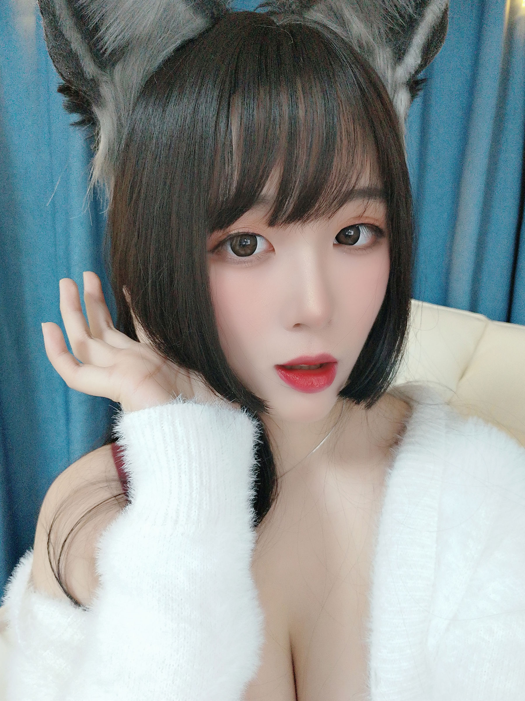 [网红COSER写真] 轩萧学姐 - 犬系小姐姐
