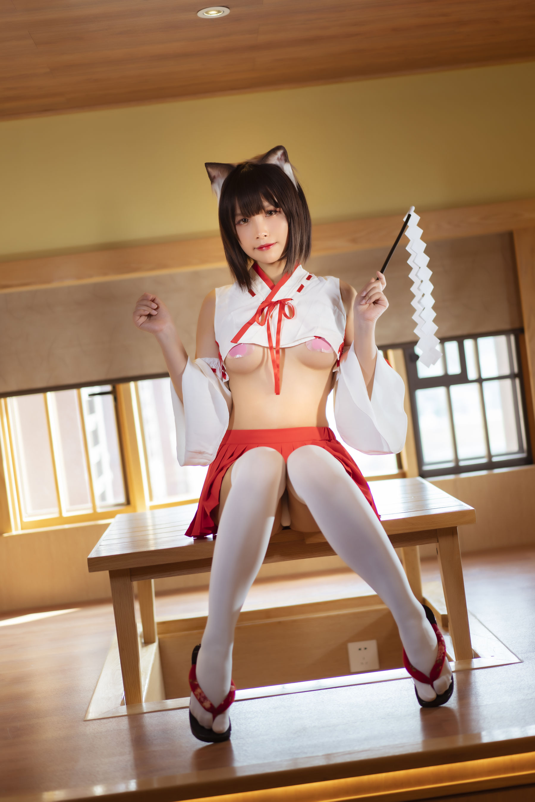 [福利COS] Neko-薇薇 - 巫女