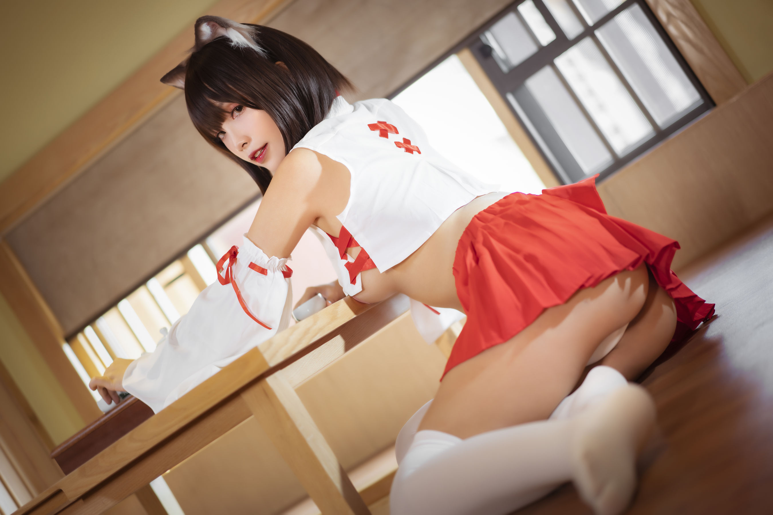 [福利COS] Neko-薇薇 - 巫女