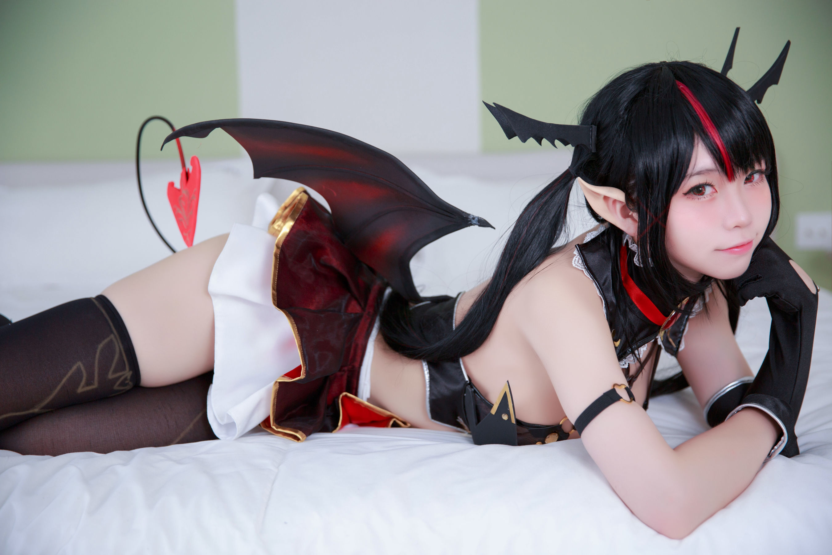 [福利COS] 动漫博主G44不会受伤 - 萝蓓莉雅 魅魔