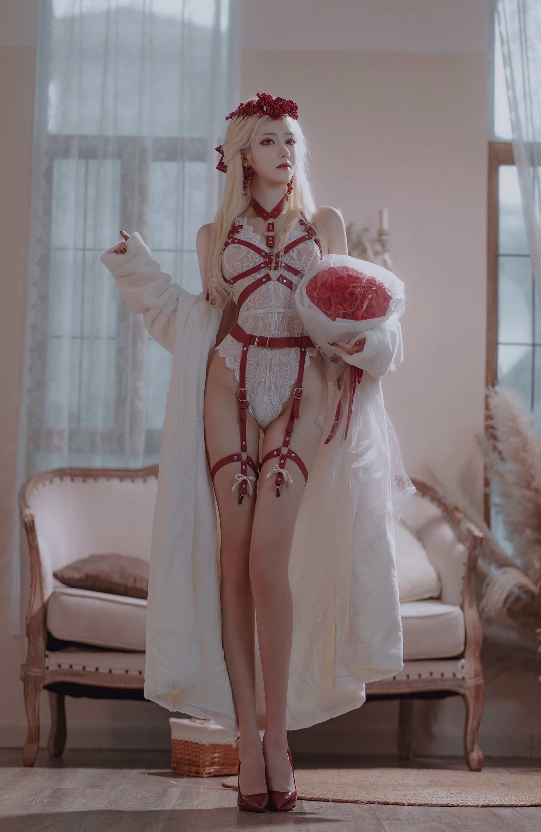 [福利COS] 动漫博主南桃Momoko - 玫瑰