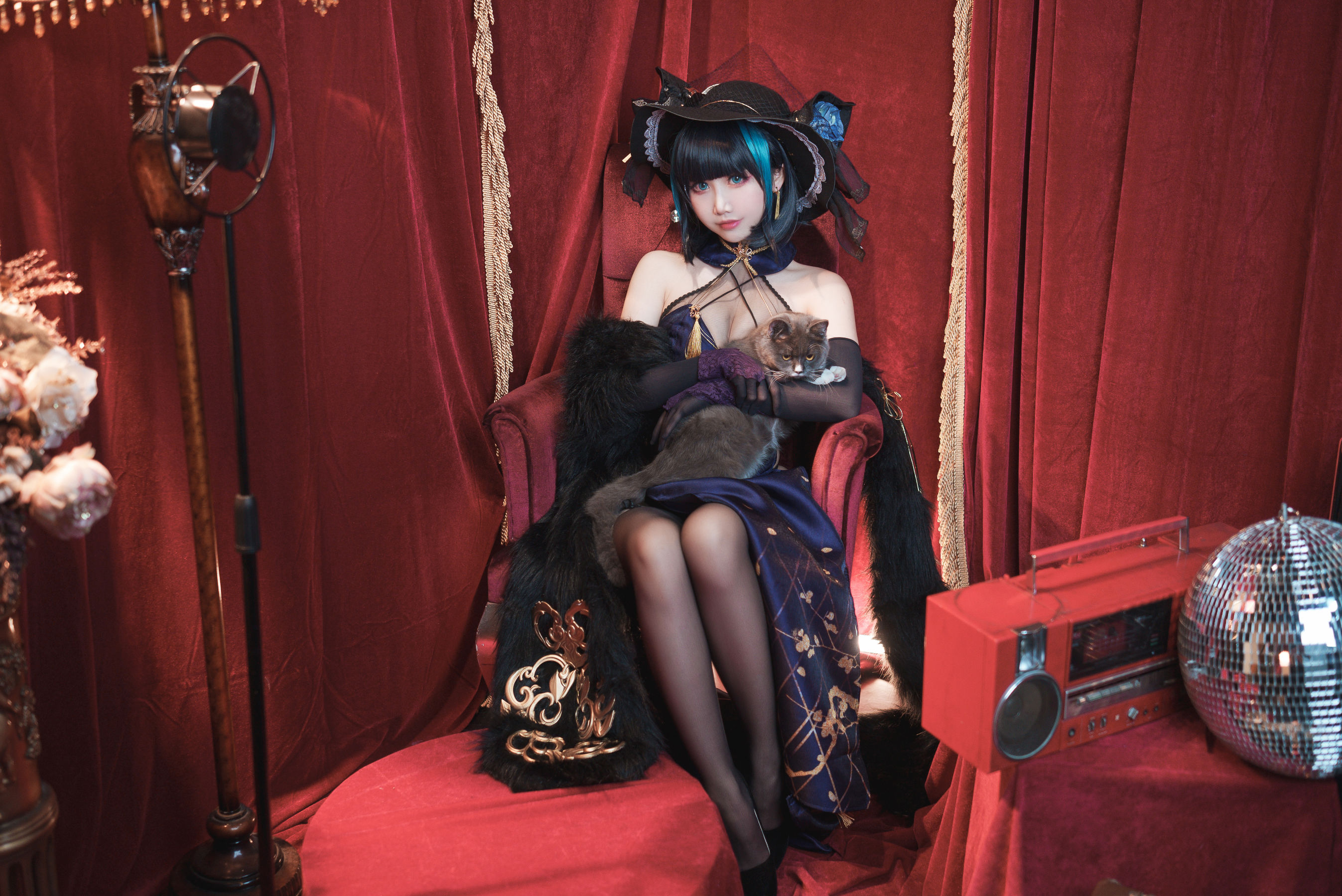 [福利COS] 可爱人气Coser面饼仙儿 - 柴郡旗袍