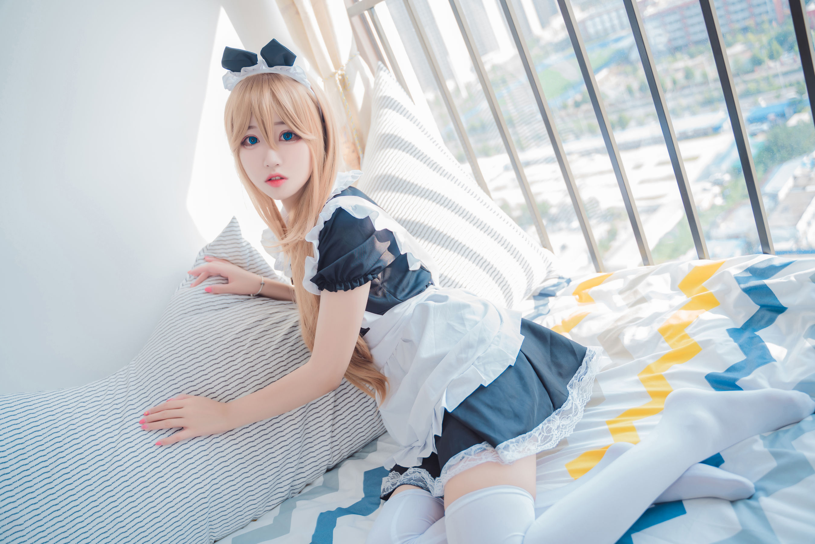 [福利COS] 猫君君MaoJun - 猫猫的女仆装