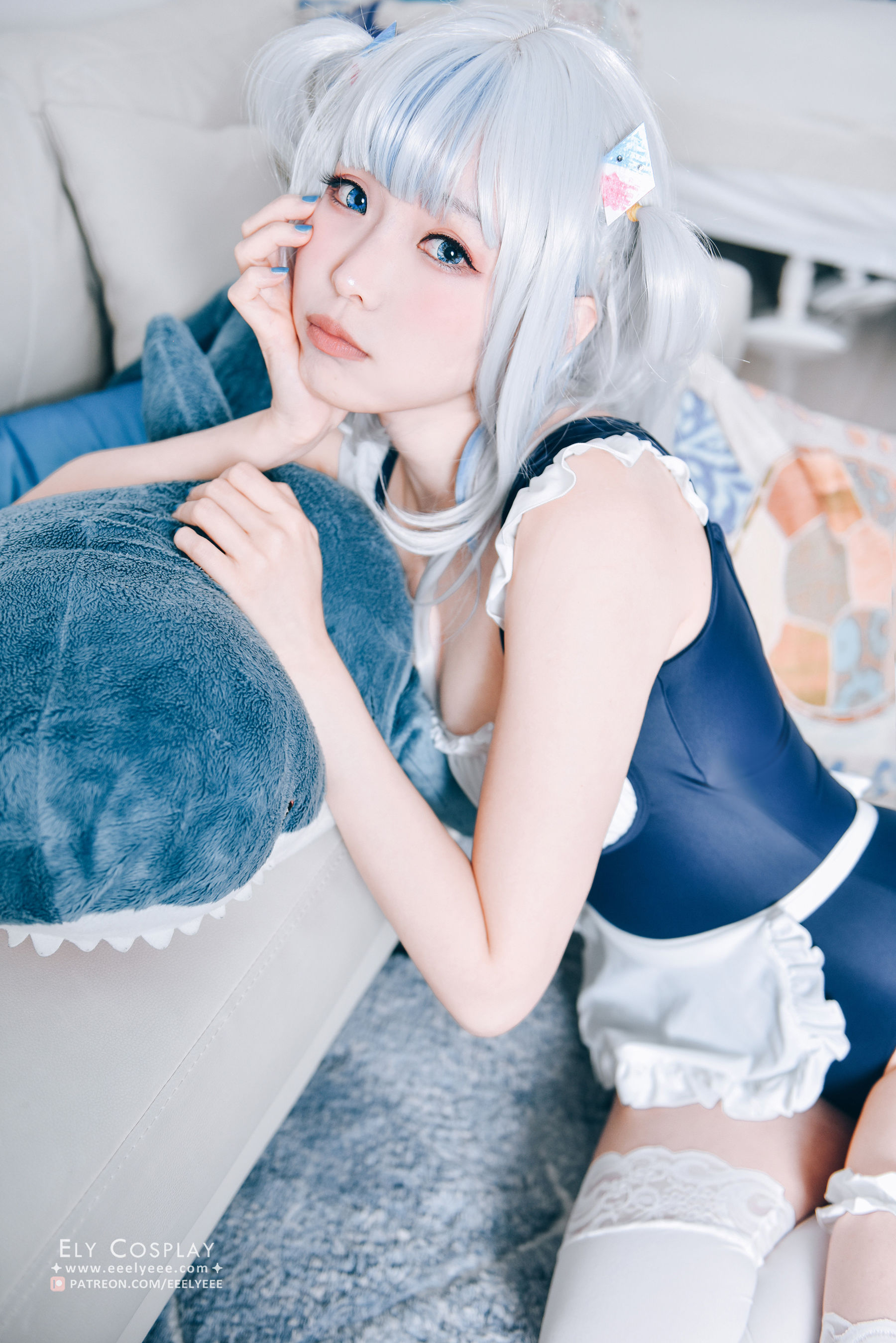 [福利COS] Ely_eee(ElyEE子) - 噶呜・古拉(小鲨鲨) 泳装