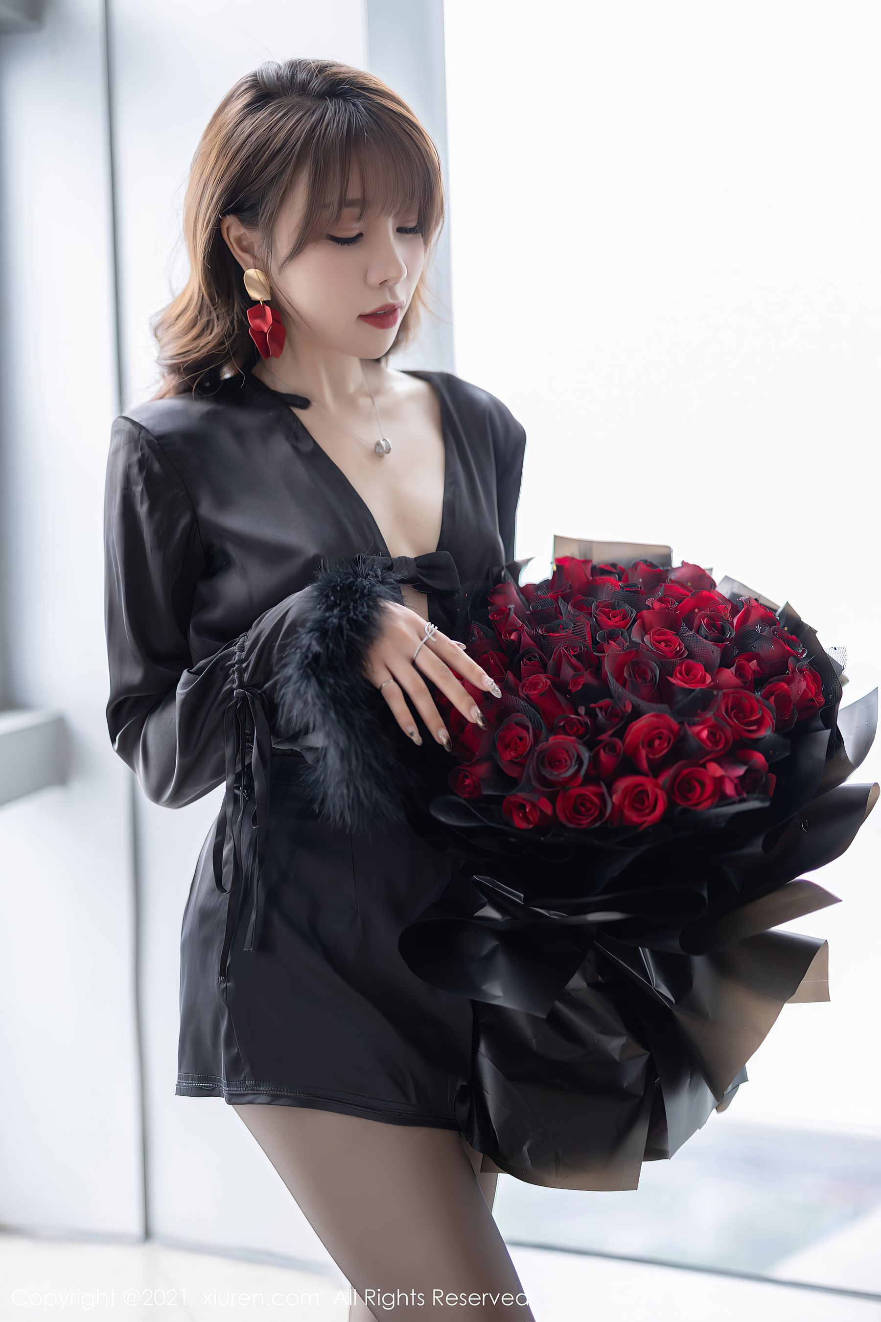 [秀人XiuRen] No.4205 芝芝Booty