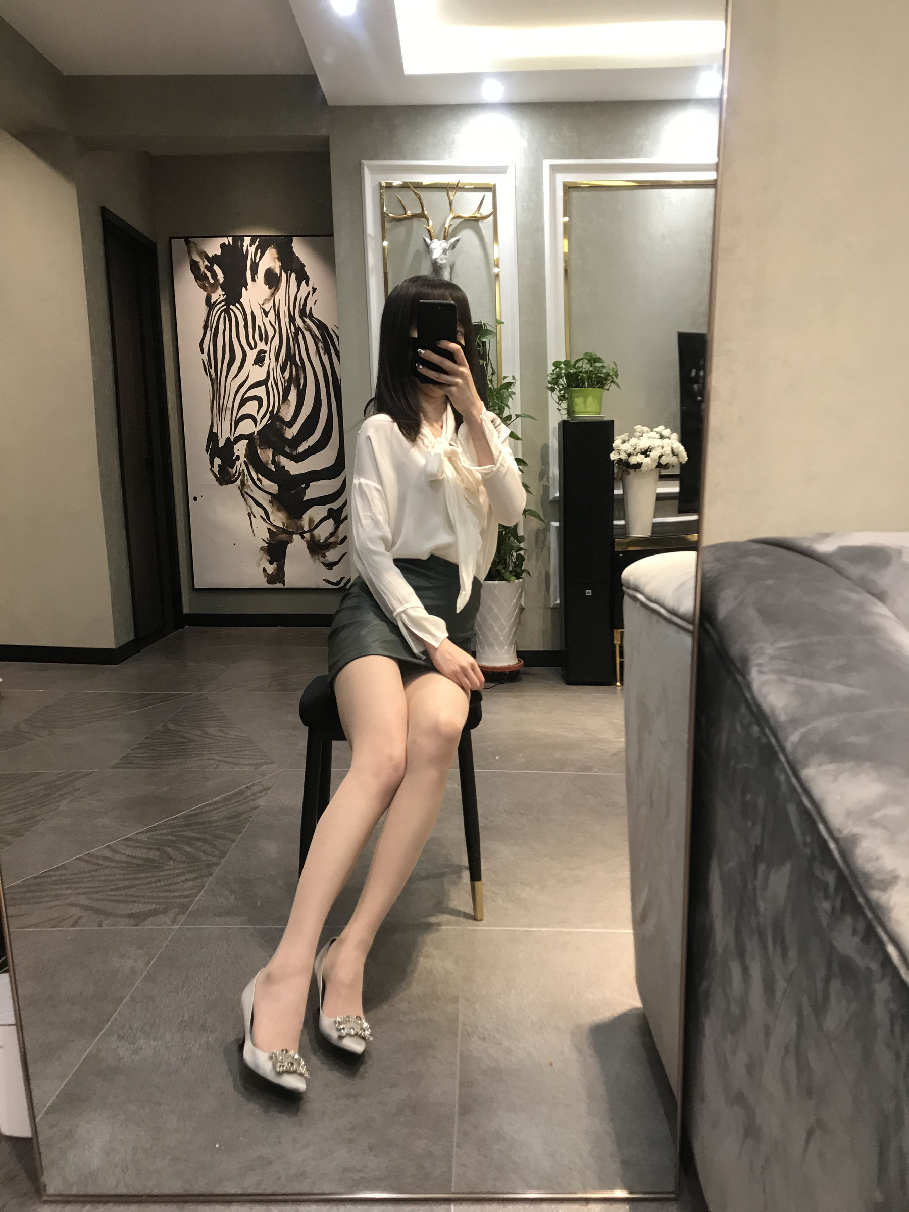 丝足博主麋鹿_Monroe 2020.04.04 圆臀诱惑