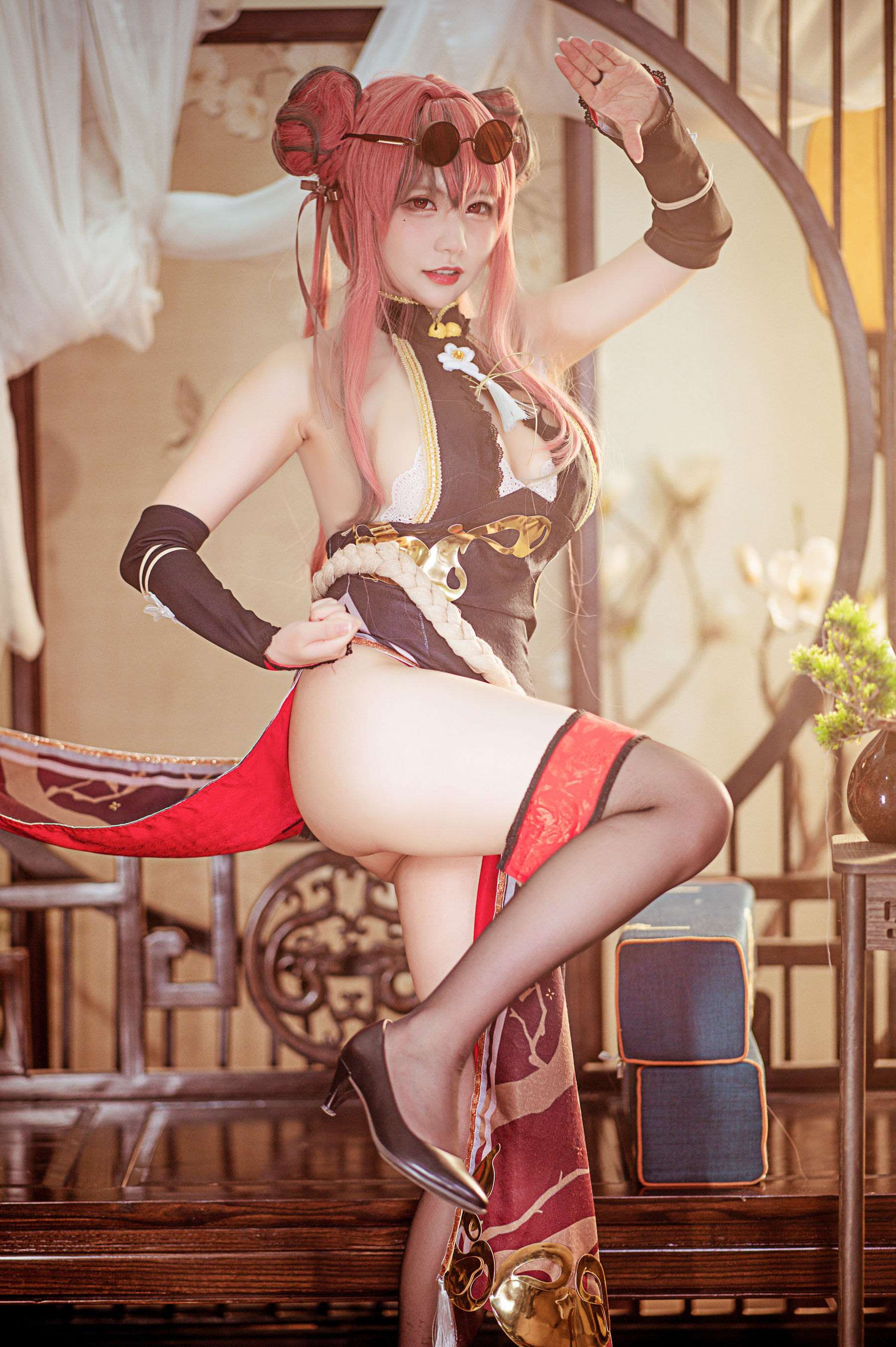 [网红COS] 是一只熊仔吗 - 布莱默顿 功夫少女