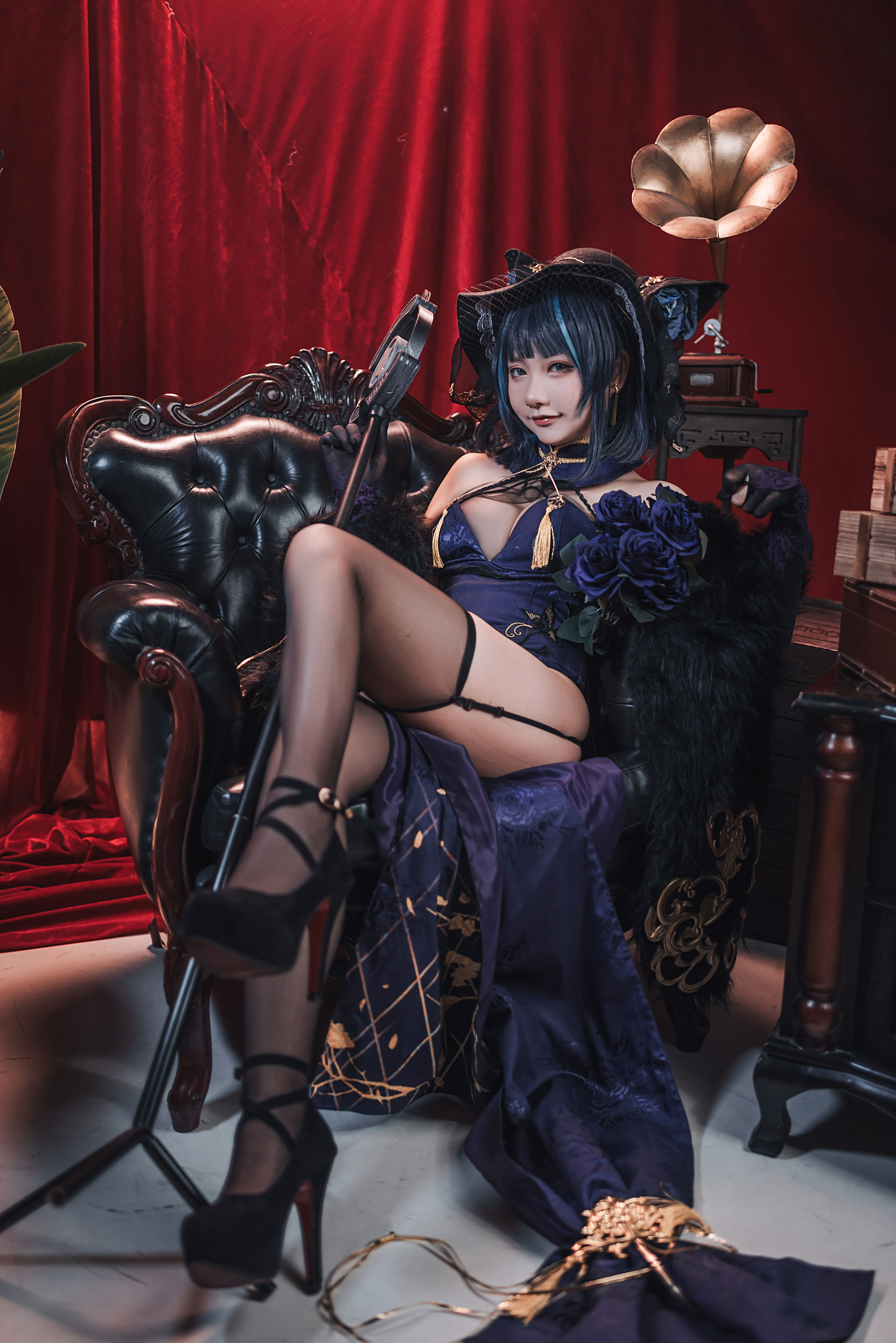 [网红COS] 是一只熊仔吗 - 柴郡 音乐绚烂