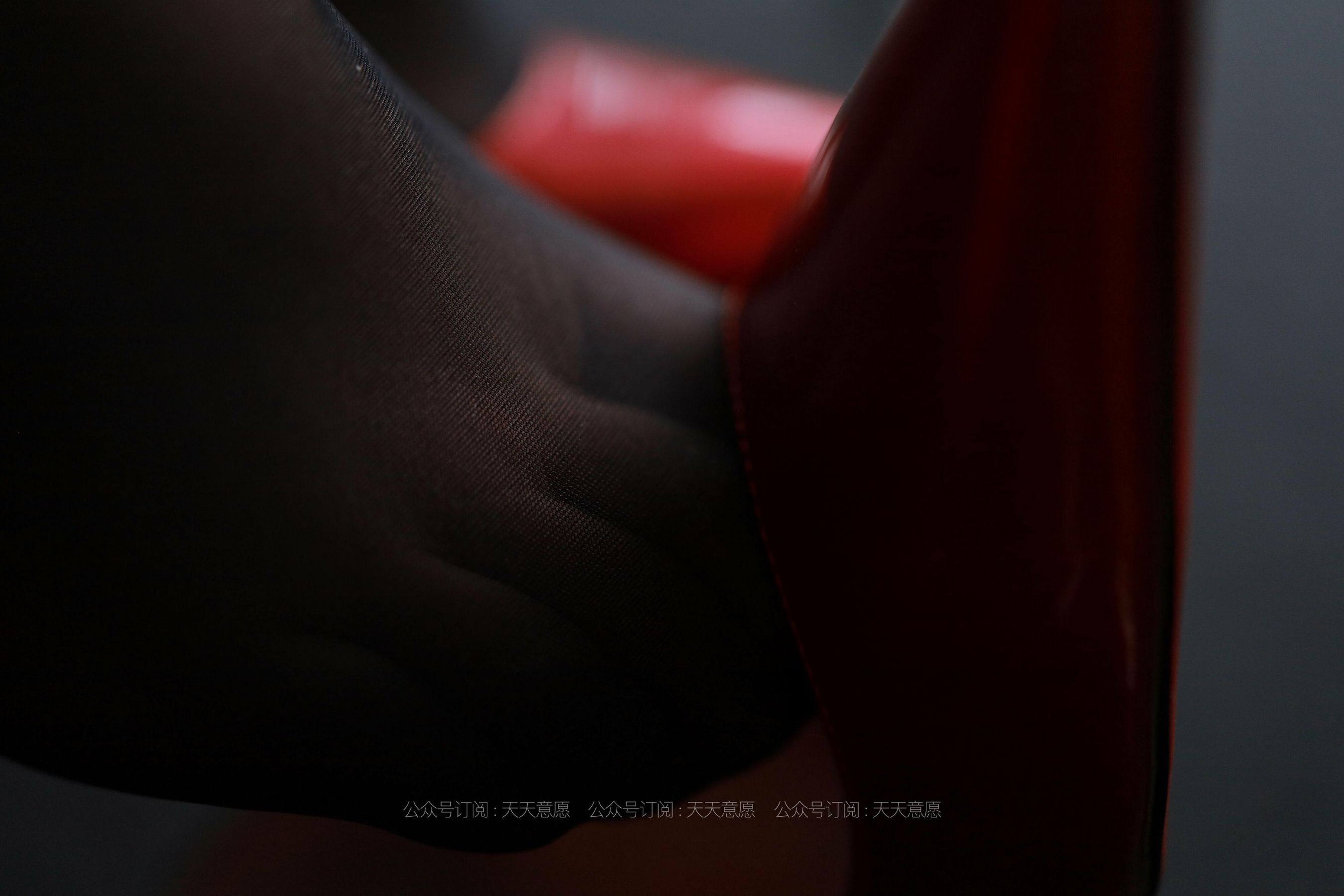 [IESS异思趣向]  模特：秋秋《灯红酒绿》