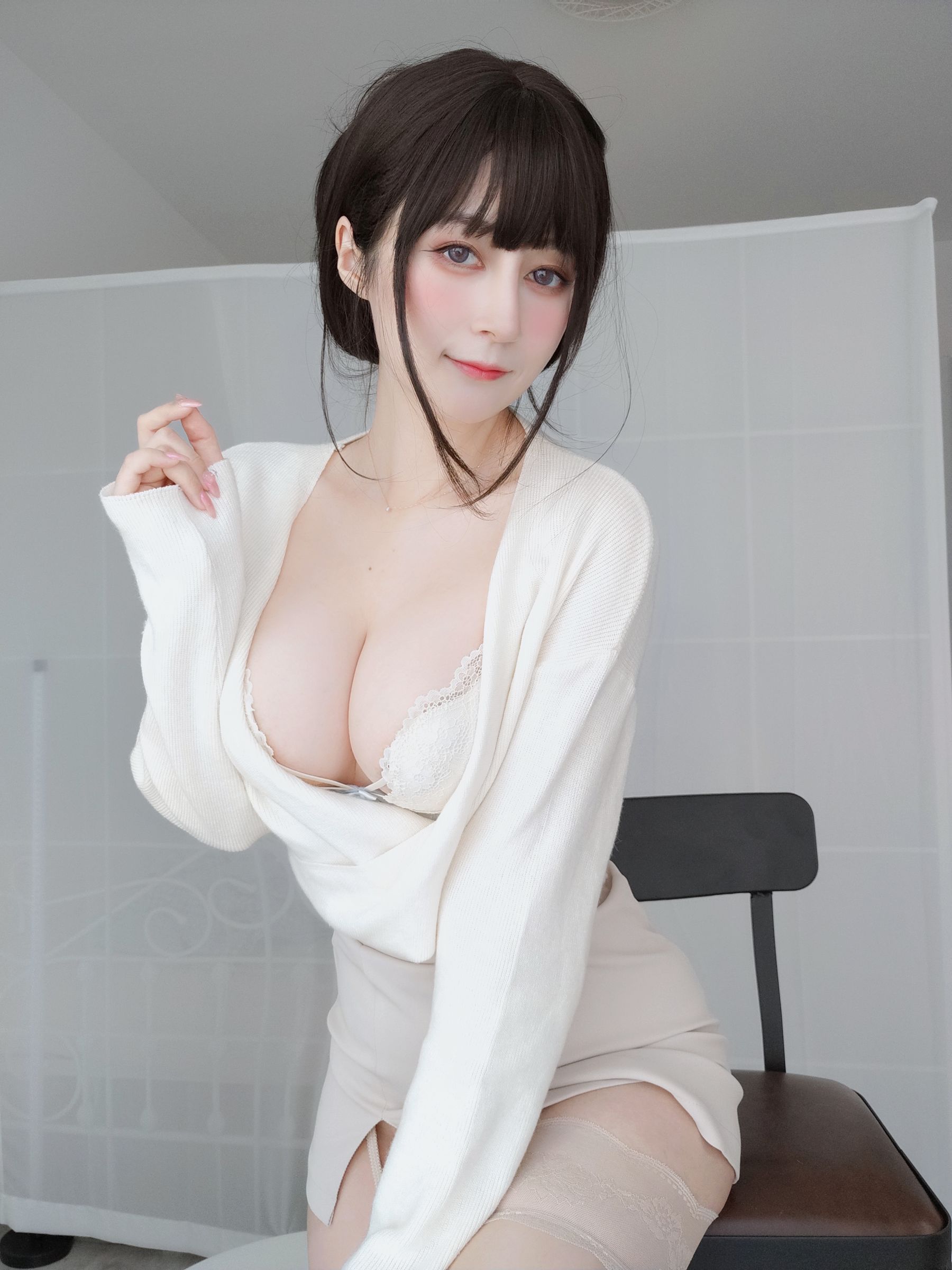 [福利COS] Coser小姐姐白银 - 梦中情人