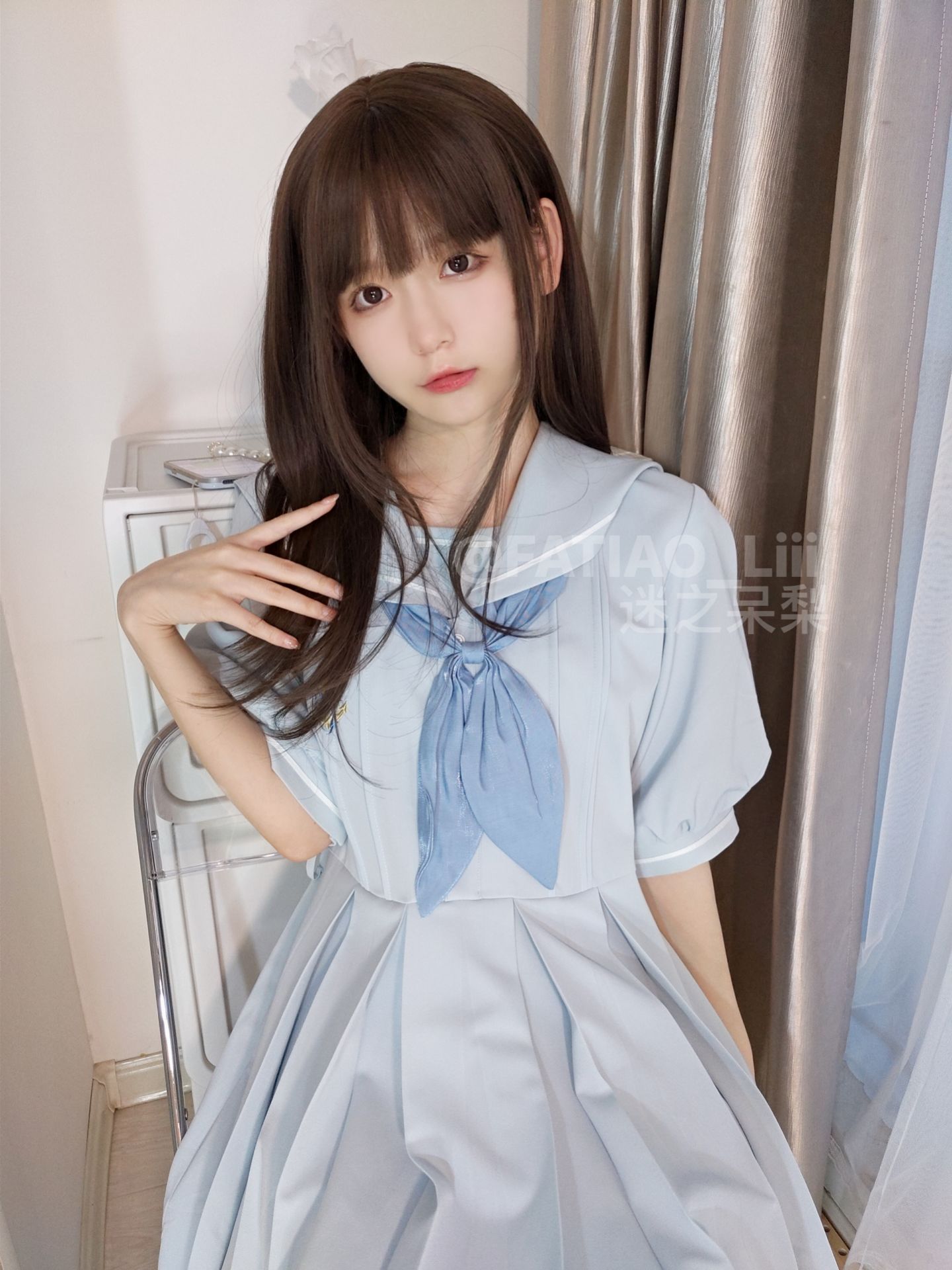 [福利COS] 迷之呆梨(发条少女)[fantia] - 白ストッキング後輩