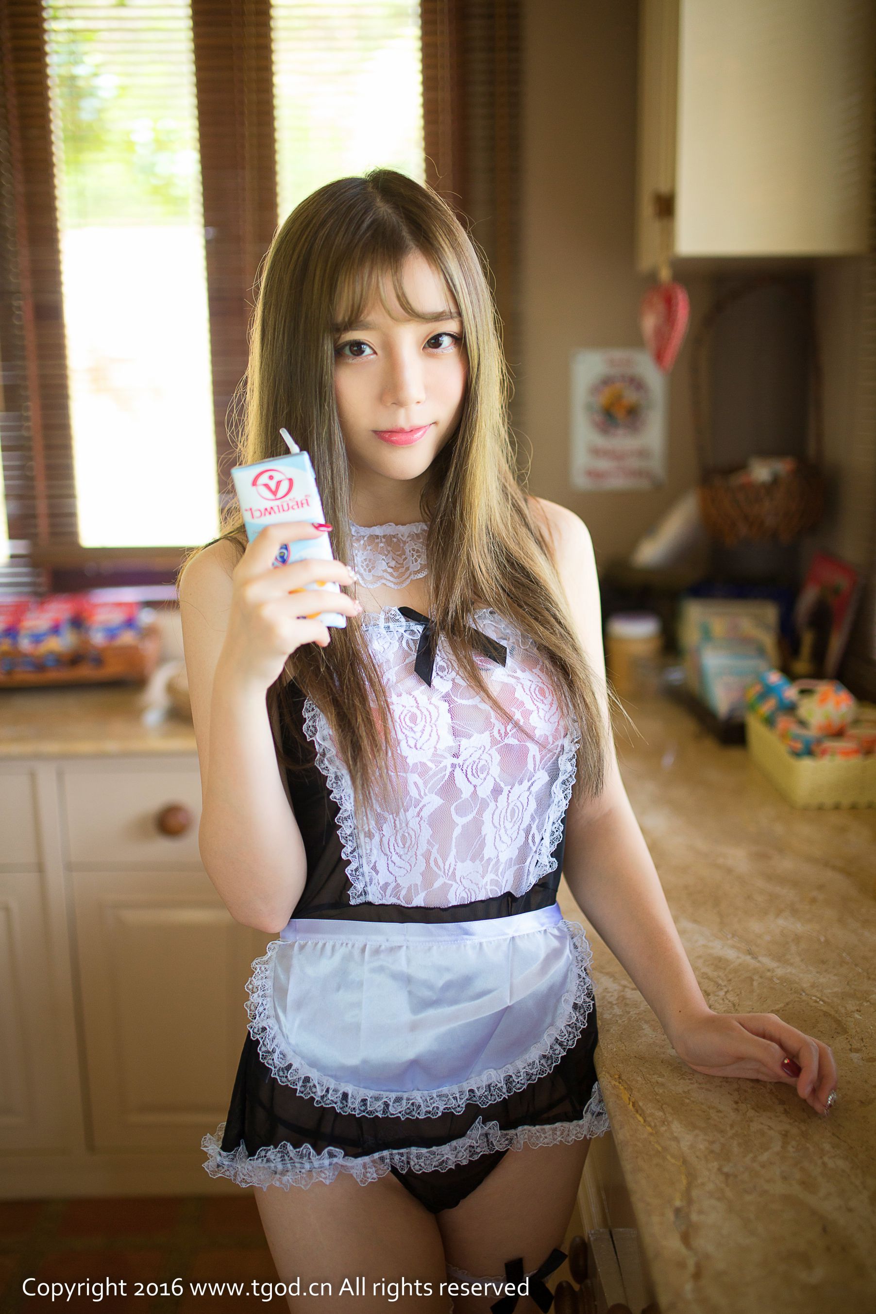 程彤颜《苏梅岛旅拍》蕾丝女仆+校服少女 [推女神/尤蜜荟] 