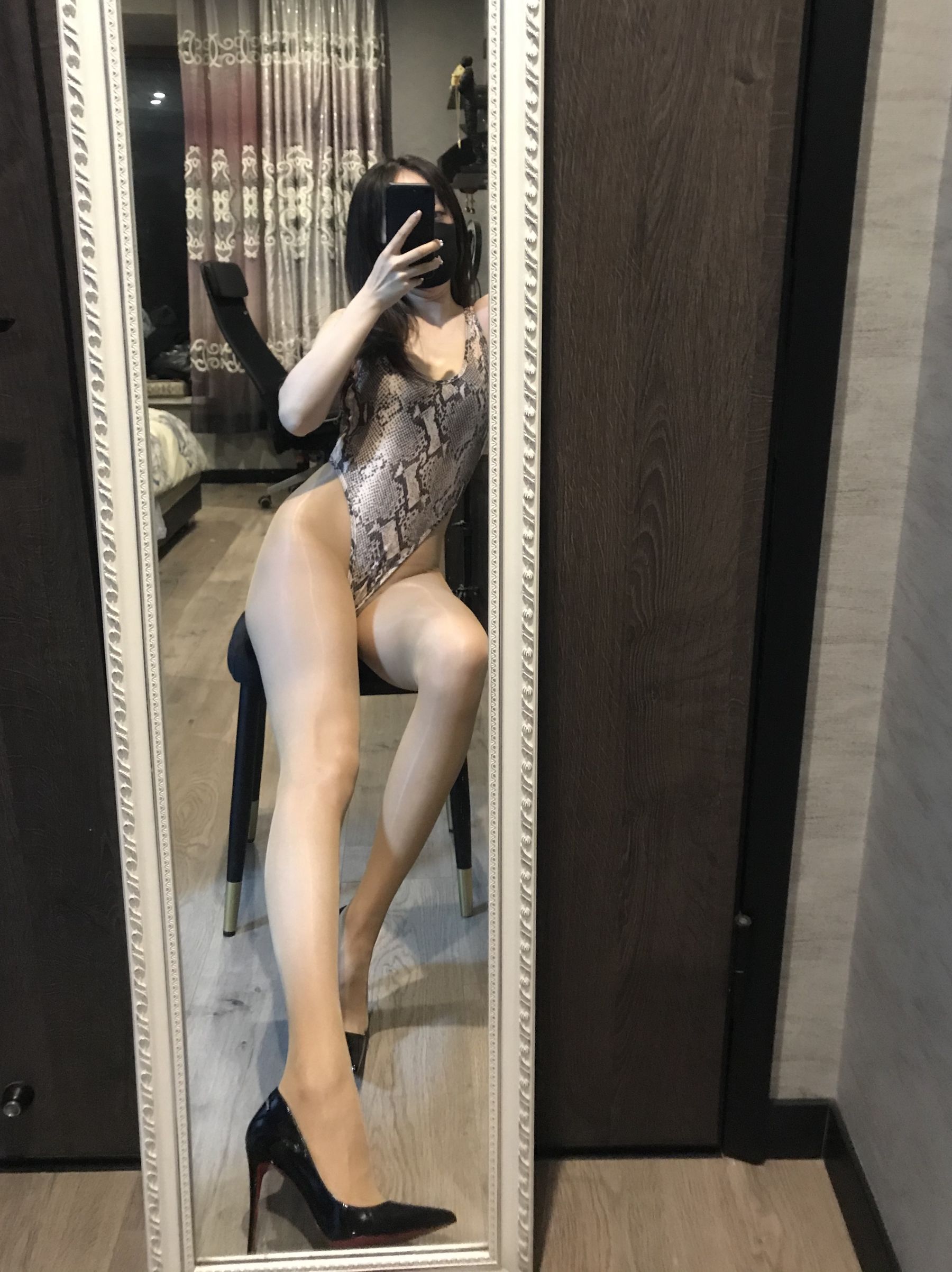 [福利COS] 丝足博主麋鹿_Monroe 2020.06.20 丝享