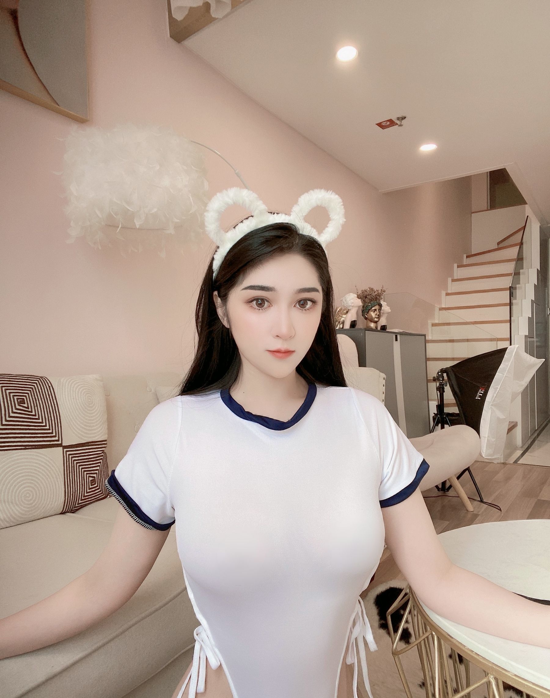 [福利COS] 女神风范小王极品蜜桃臀究极 - 福利5