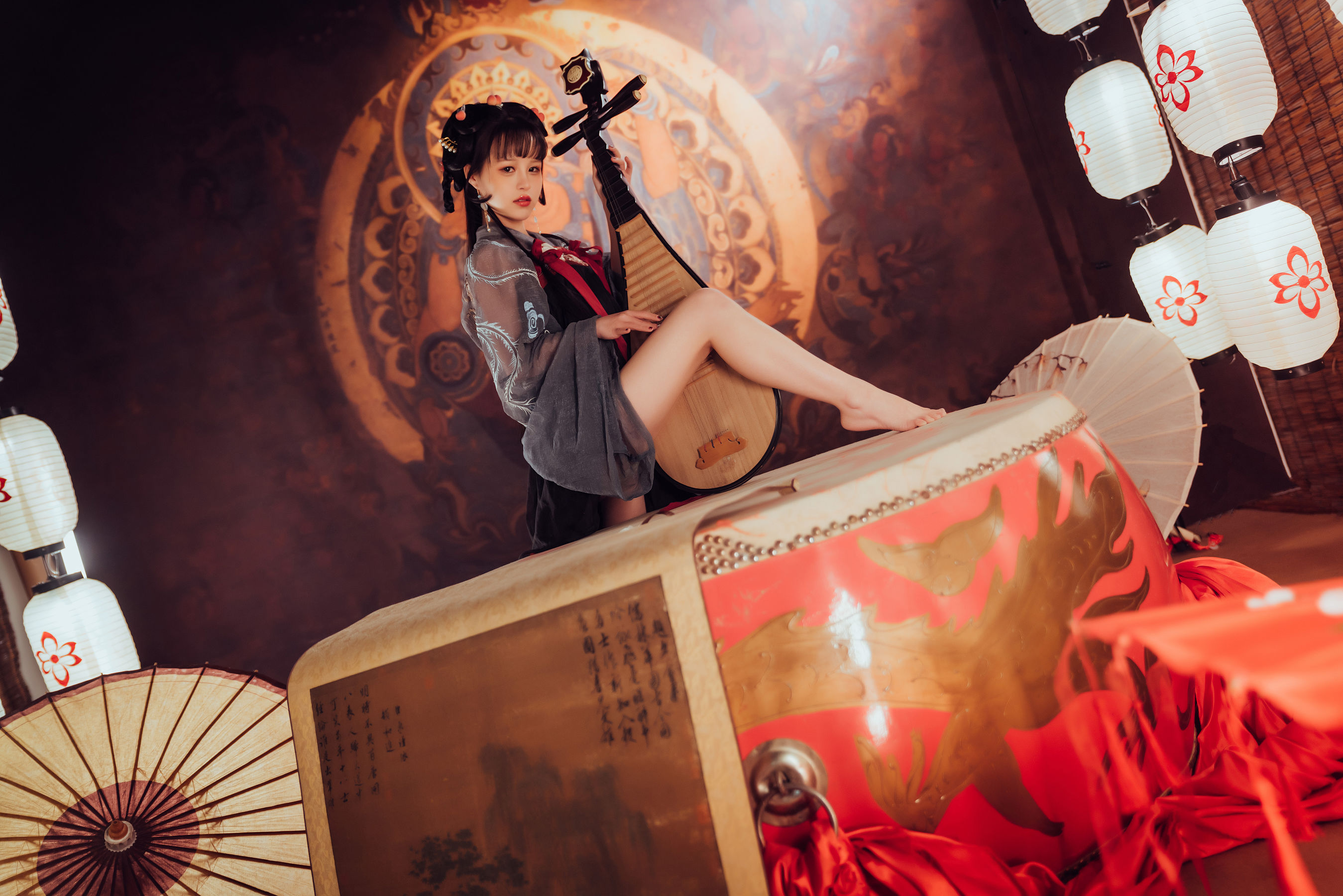 [福利COS] 美少女晕崽 - 小琵琶精