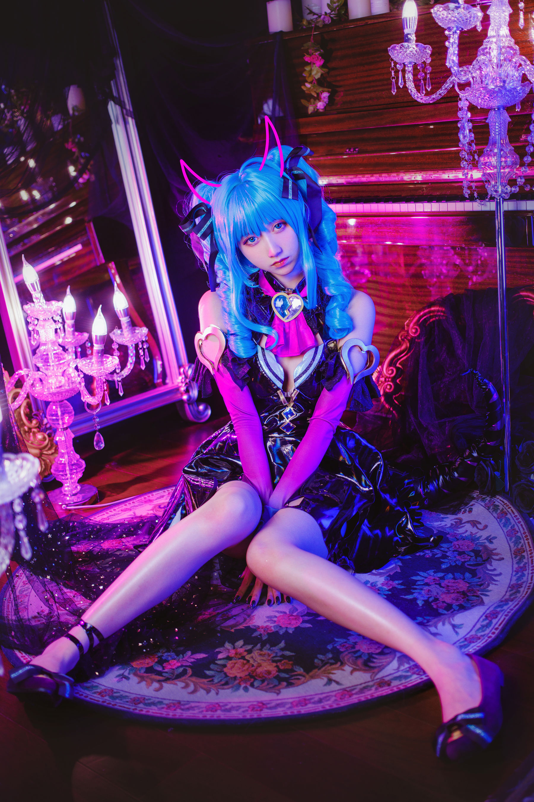 [福利COS] 萌系小姐姐木绵绵OwO - miku小恶魔