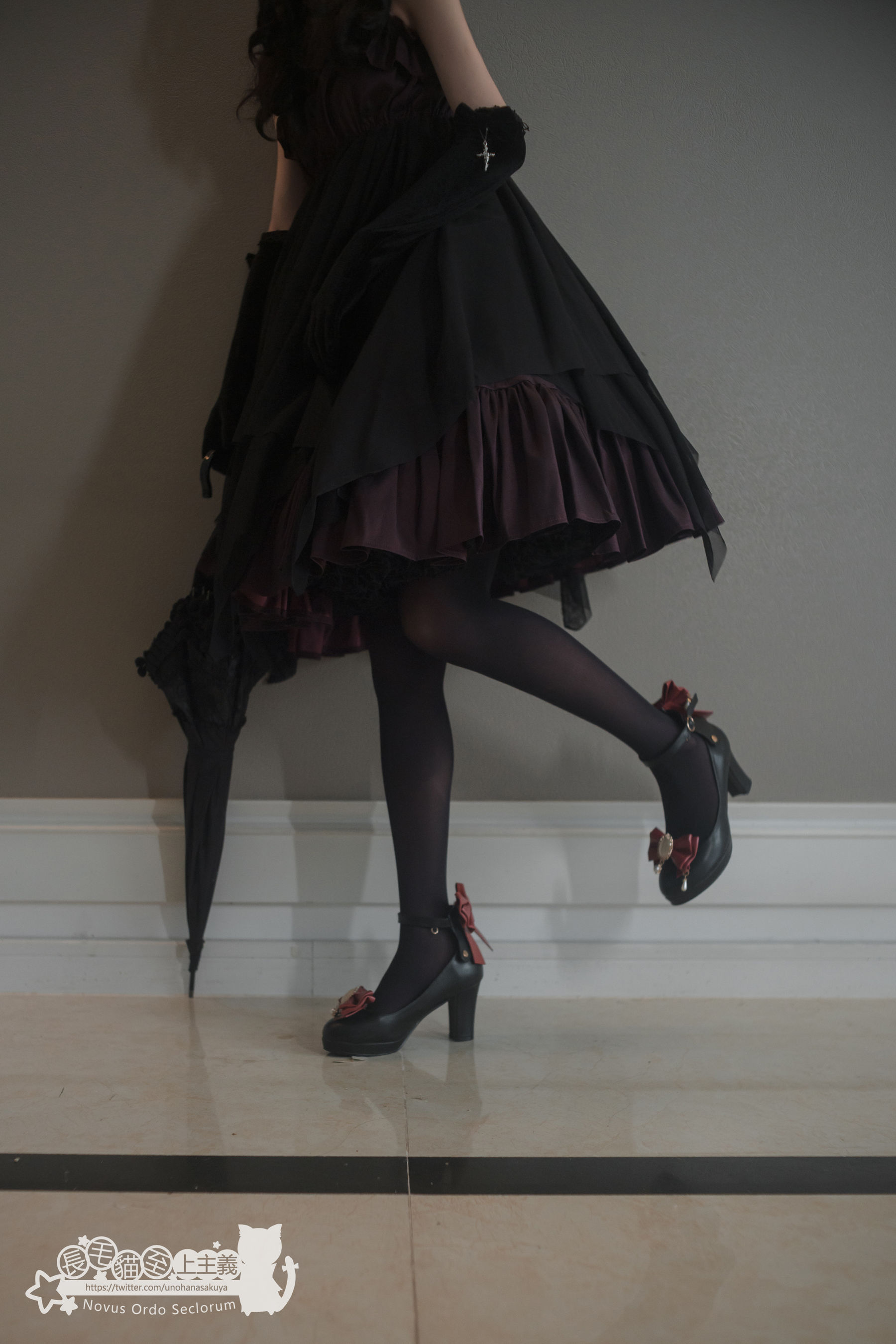 [福利COS] 福利姬木花琳琳是勇者 - Lolita Collection XXXII