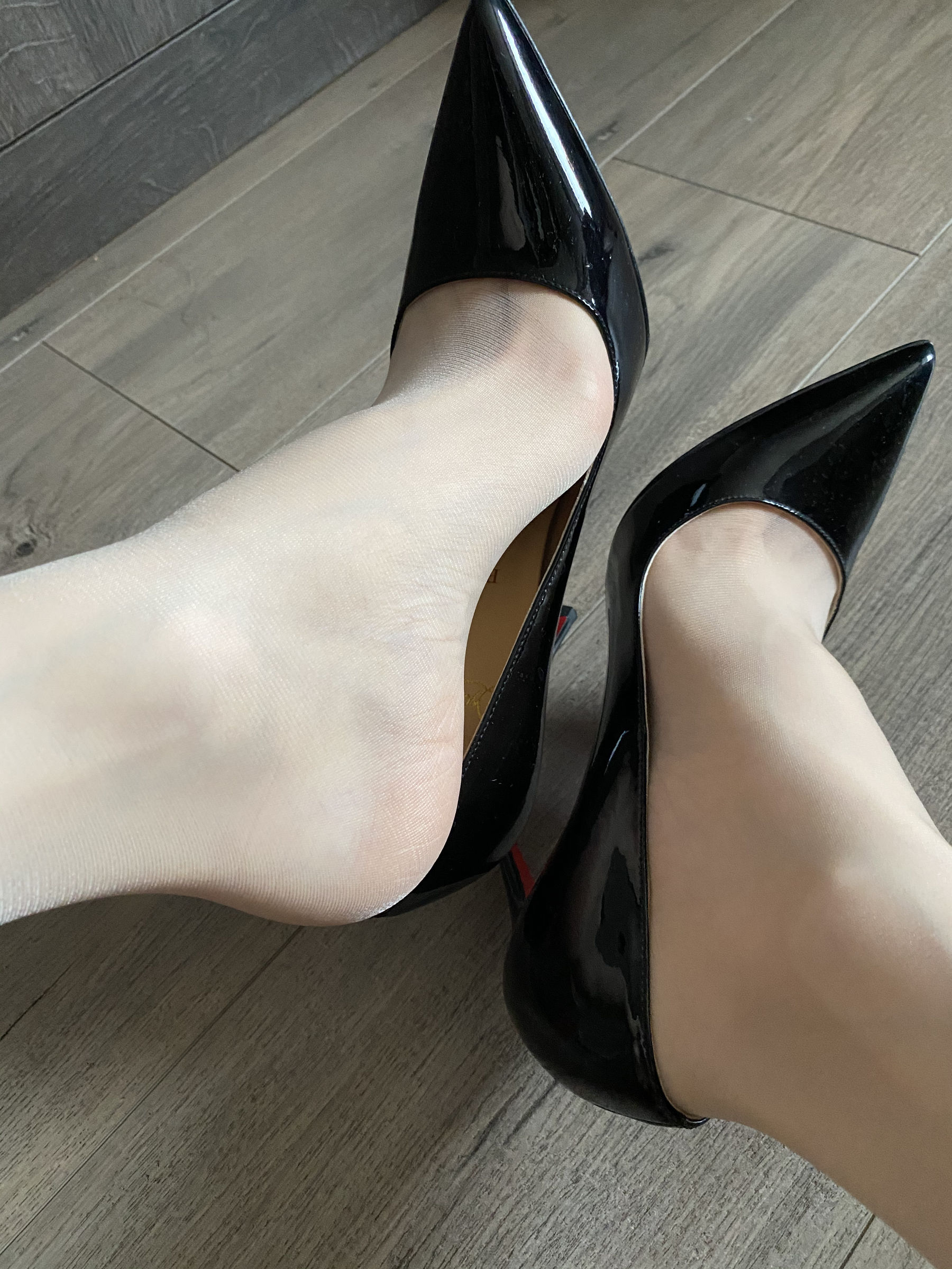 [福利COS] 丝足博主麋鹿_Monroe 2020.08.15 足秀