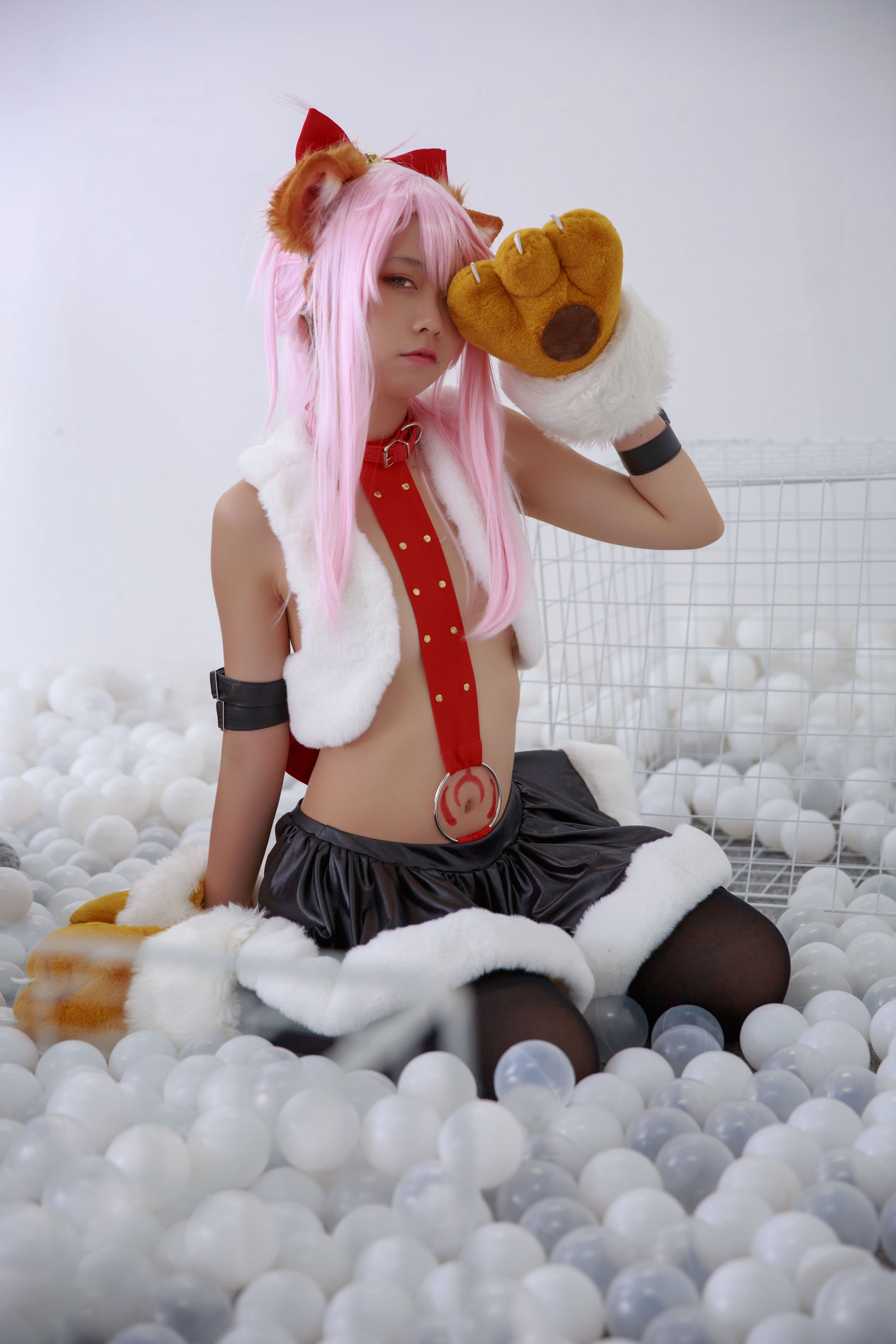 [福利COS] 动漫博主G44不会受伤 - 小黑猫娘