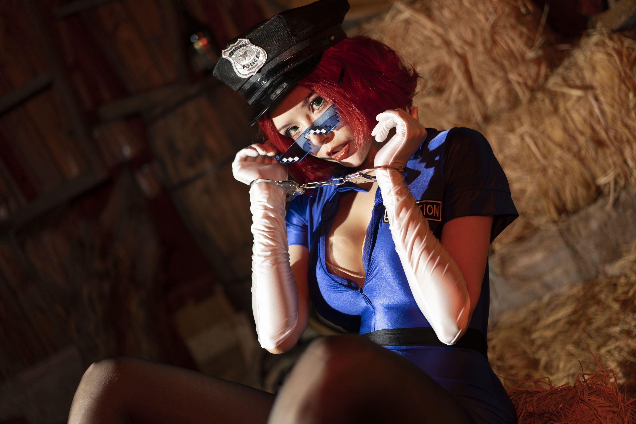 [福利COS] 秋和柯基(夏小秋秋秋) - 警匪游戏