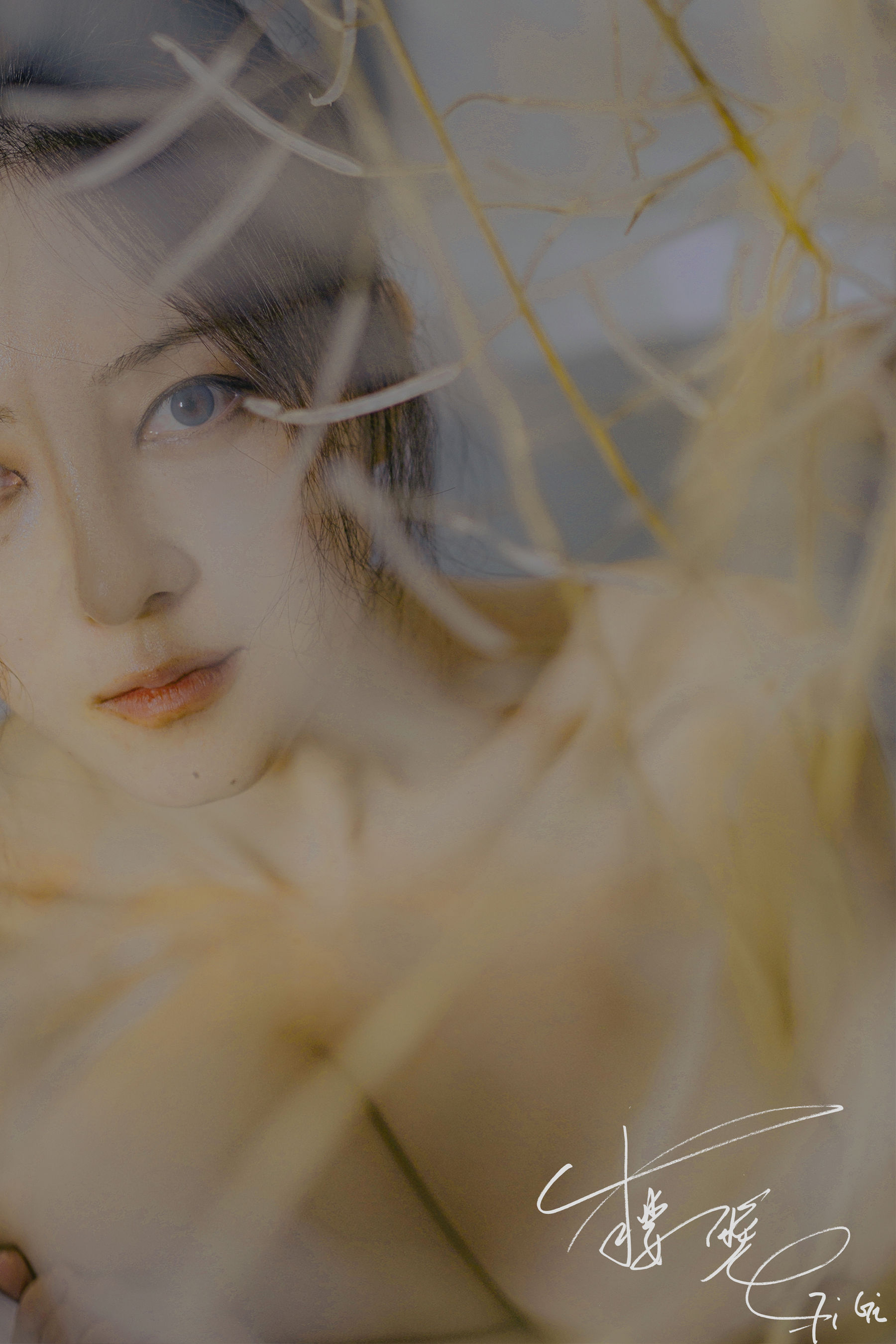 [福利COS] 网络红人樱晚gigi - 清衣.池
