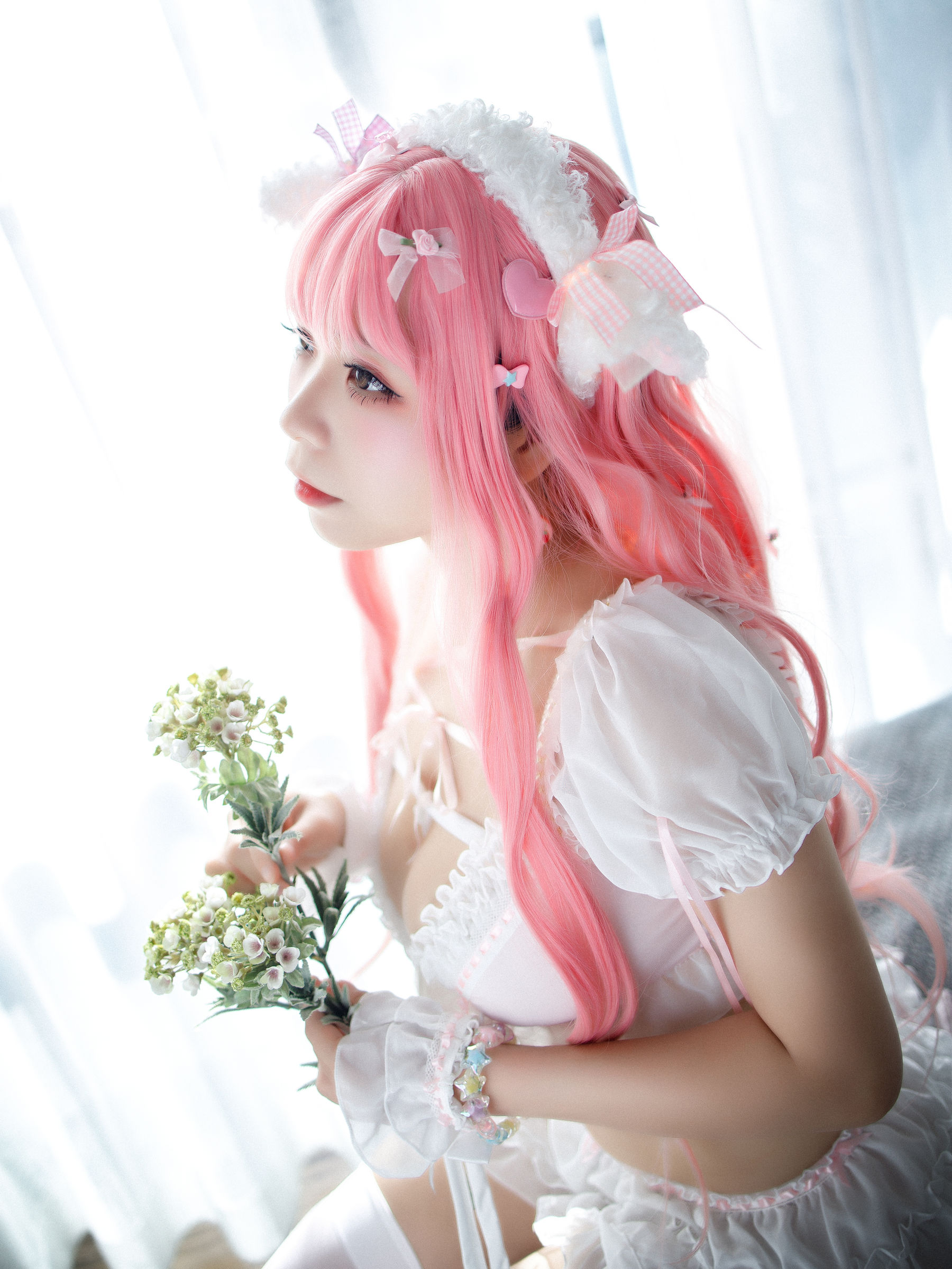 [福利COS] 自闭颜球球(无颜小天使wy) - 小绵羊