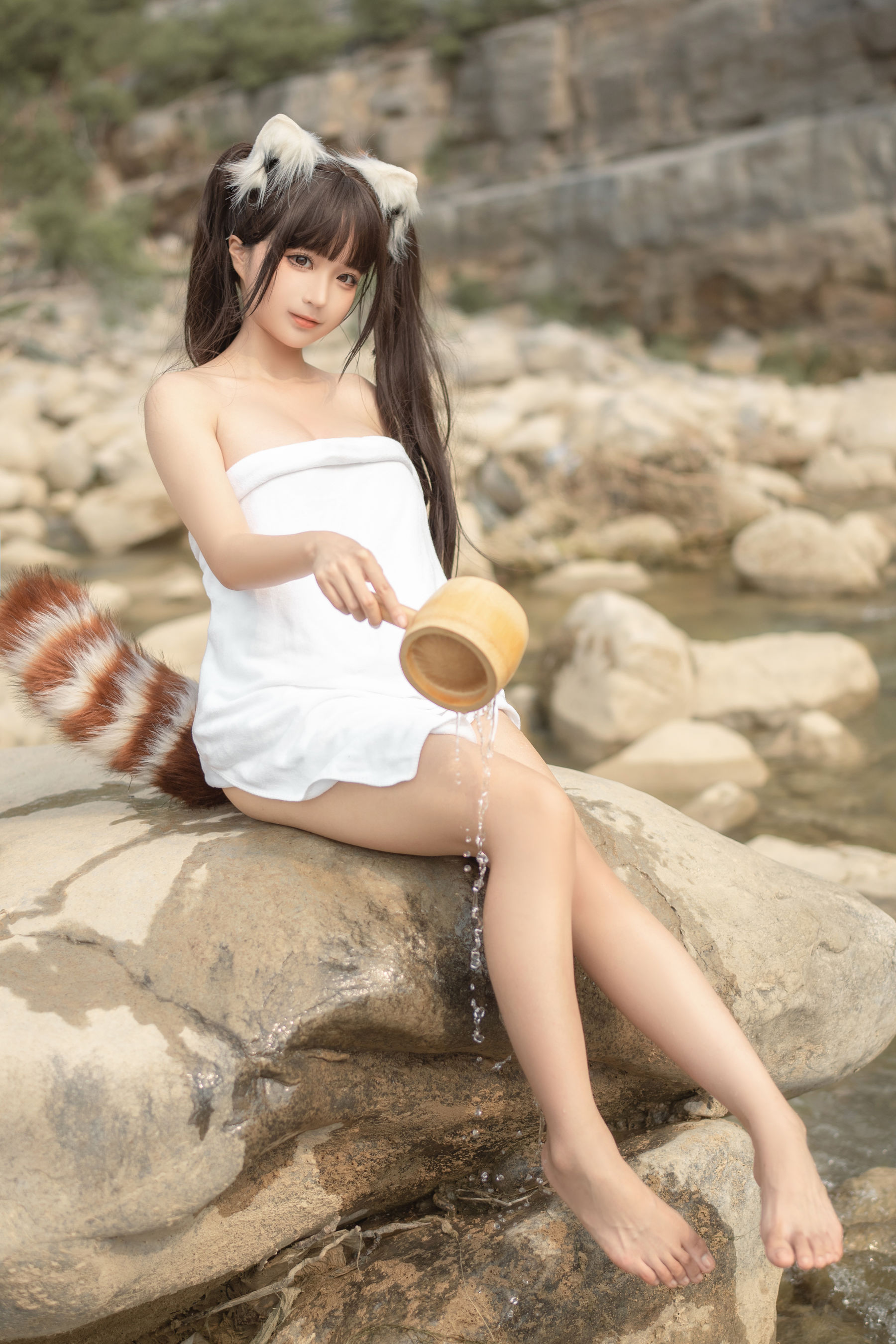 [网红COSER] 动漫博主蠢沫沫 - 小熊猫
