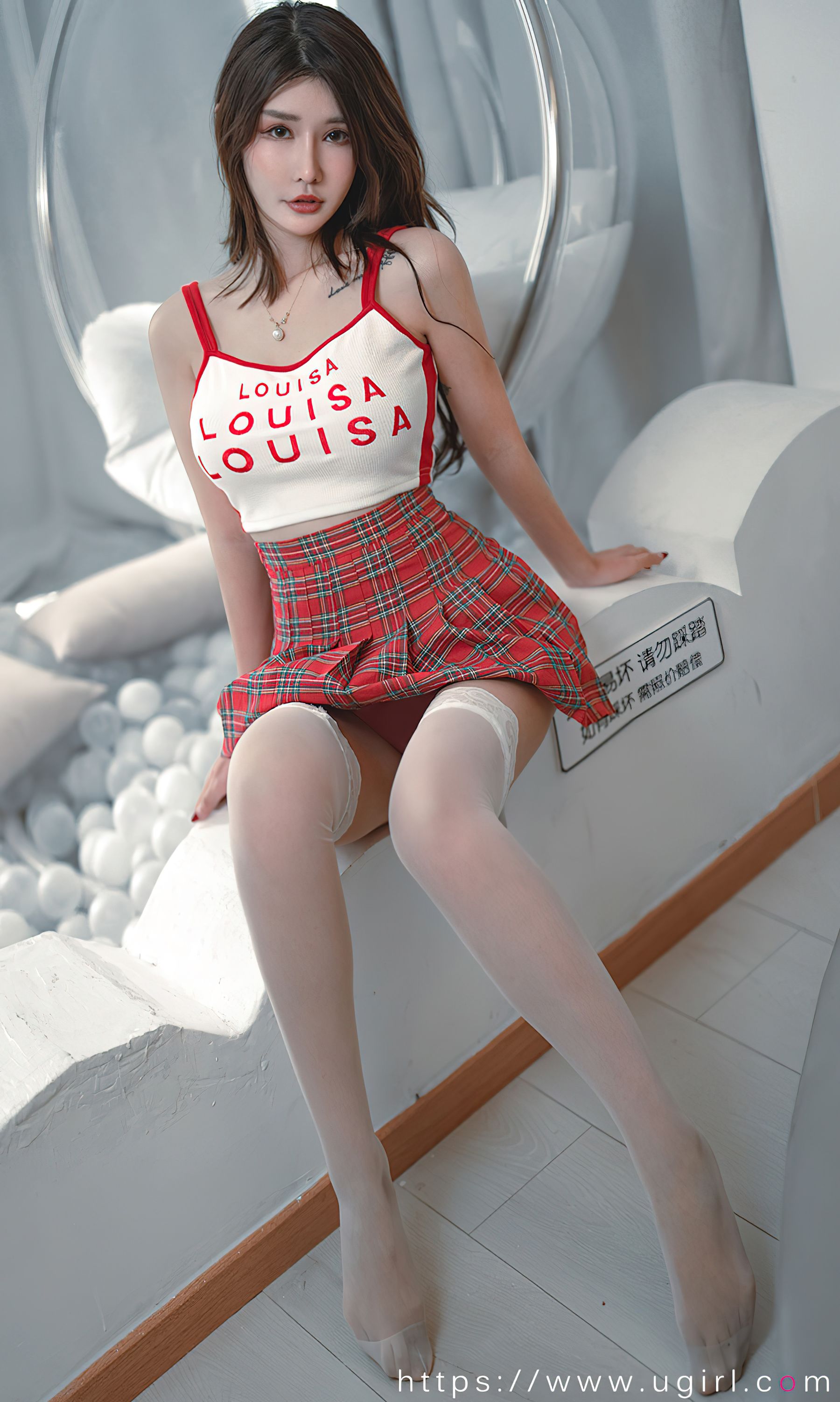 [爱尤物Ugirls] No.2391 夏沫沫tifa 昏昏欲睡