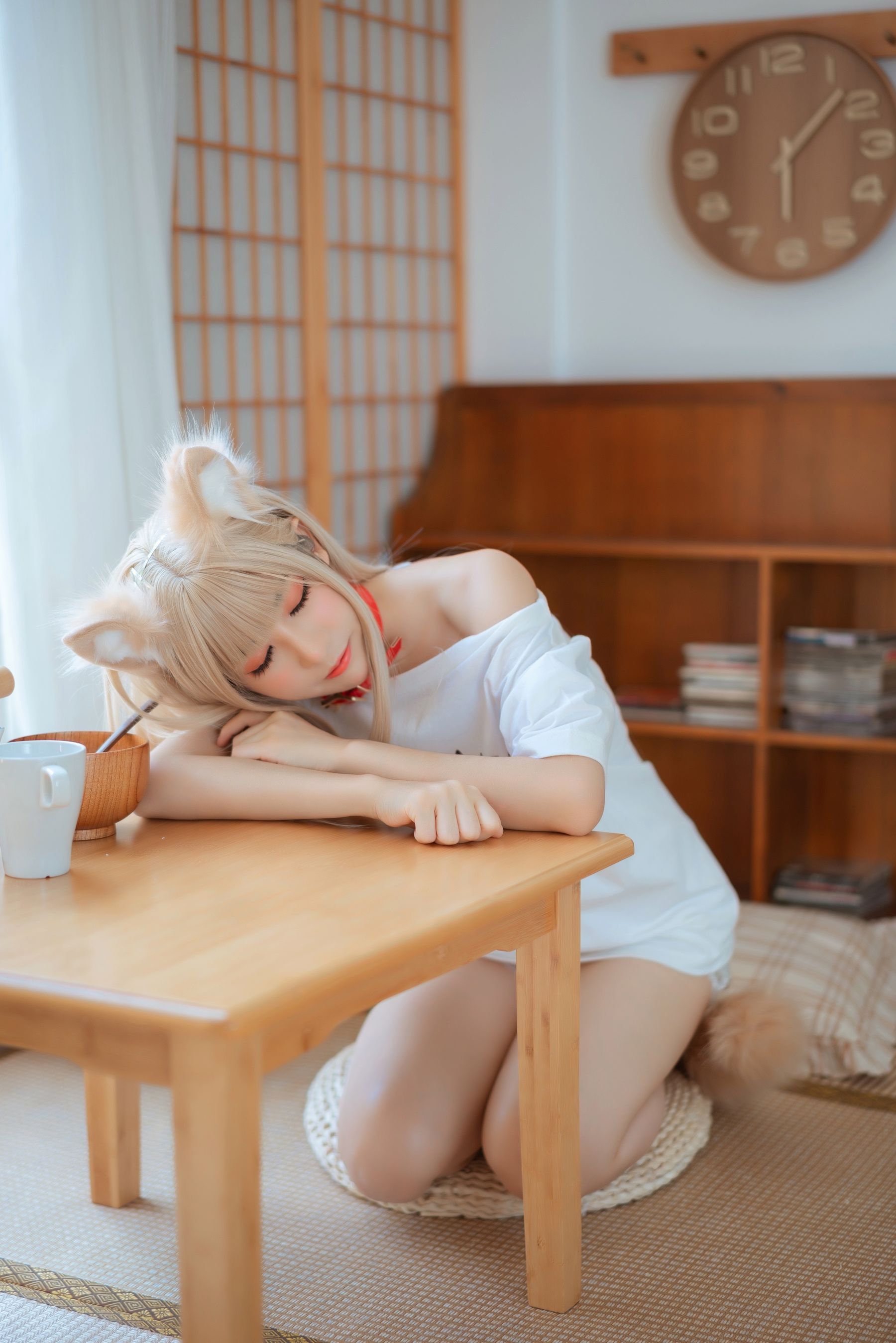 [福利COS] Coser衣衣 - 40原猫娘 黄豆粉