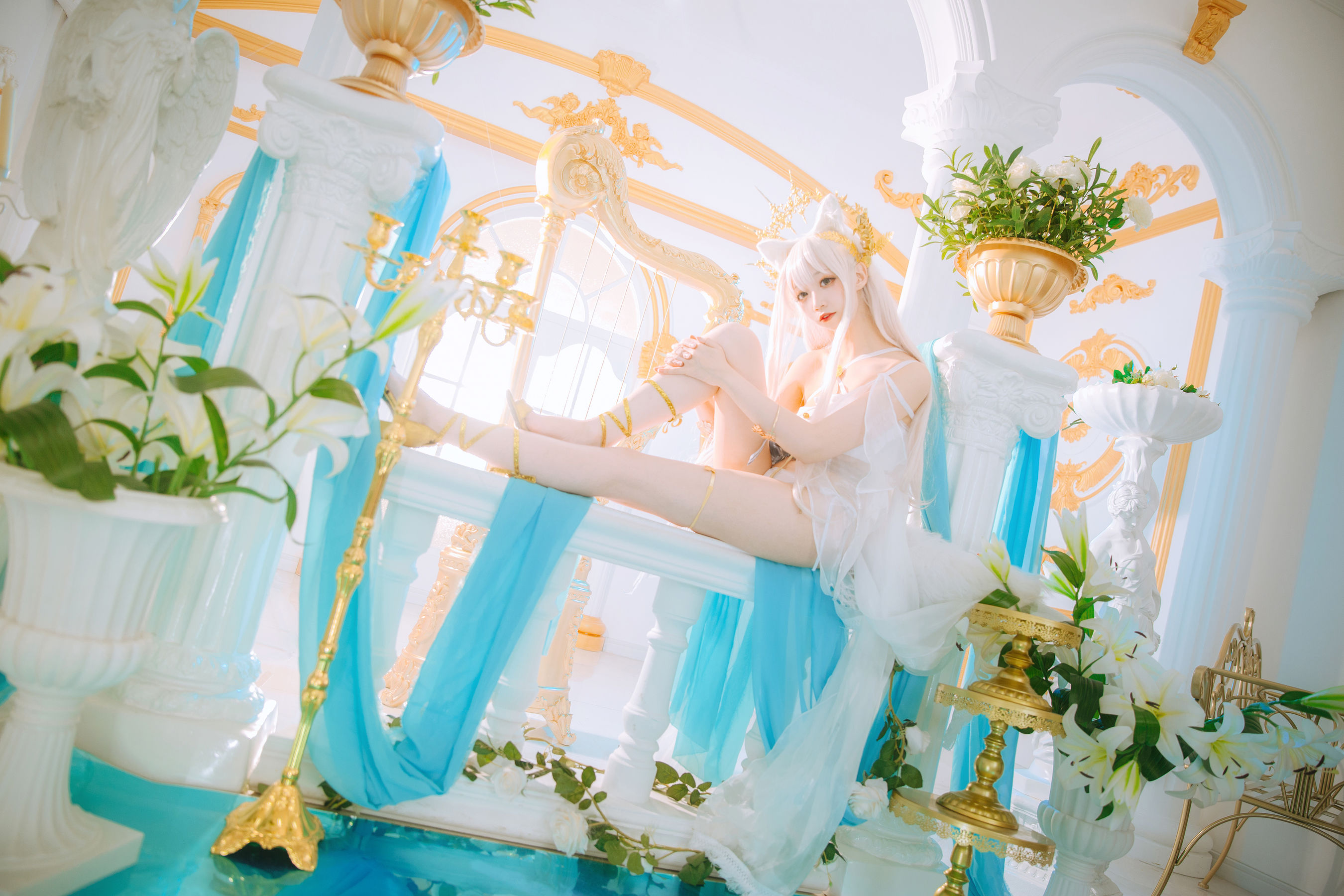 [福利COS] 小野寺地瓜 - 白金泳装