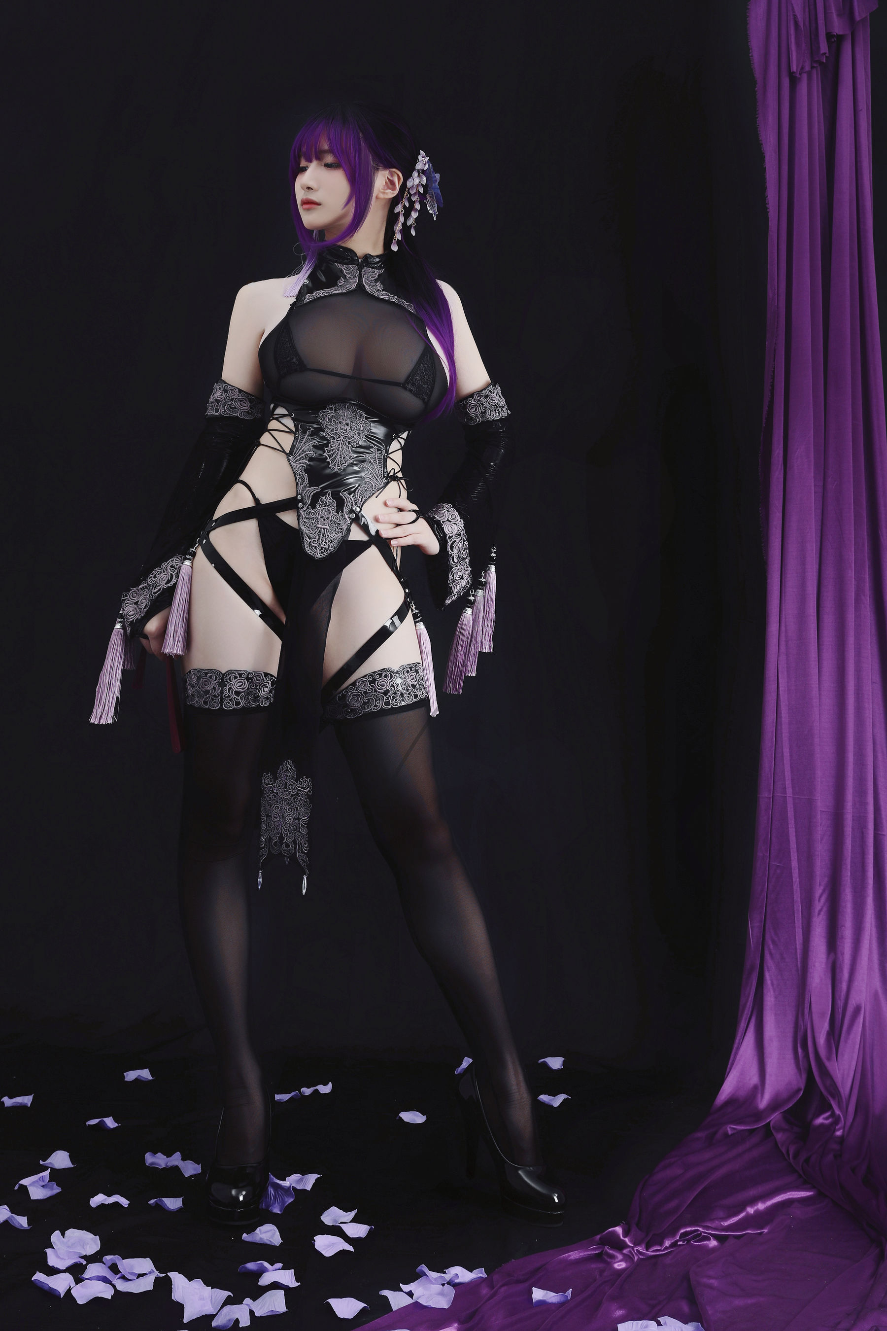 [福利COS] 幼愛youmeko - 紫流苏旗袍