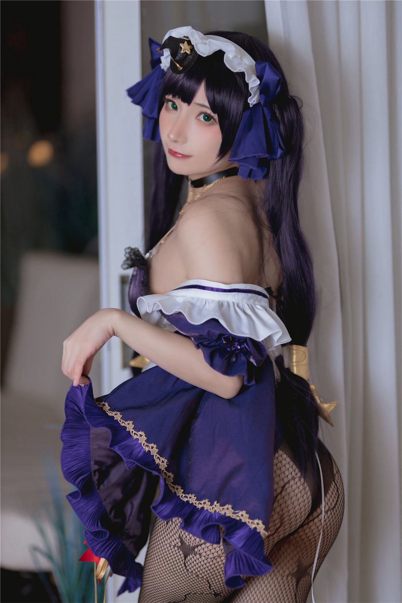 [福利COS] 是三不是世w - 原神莫娜女仆