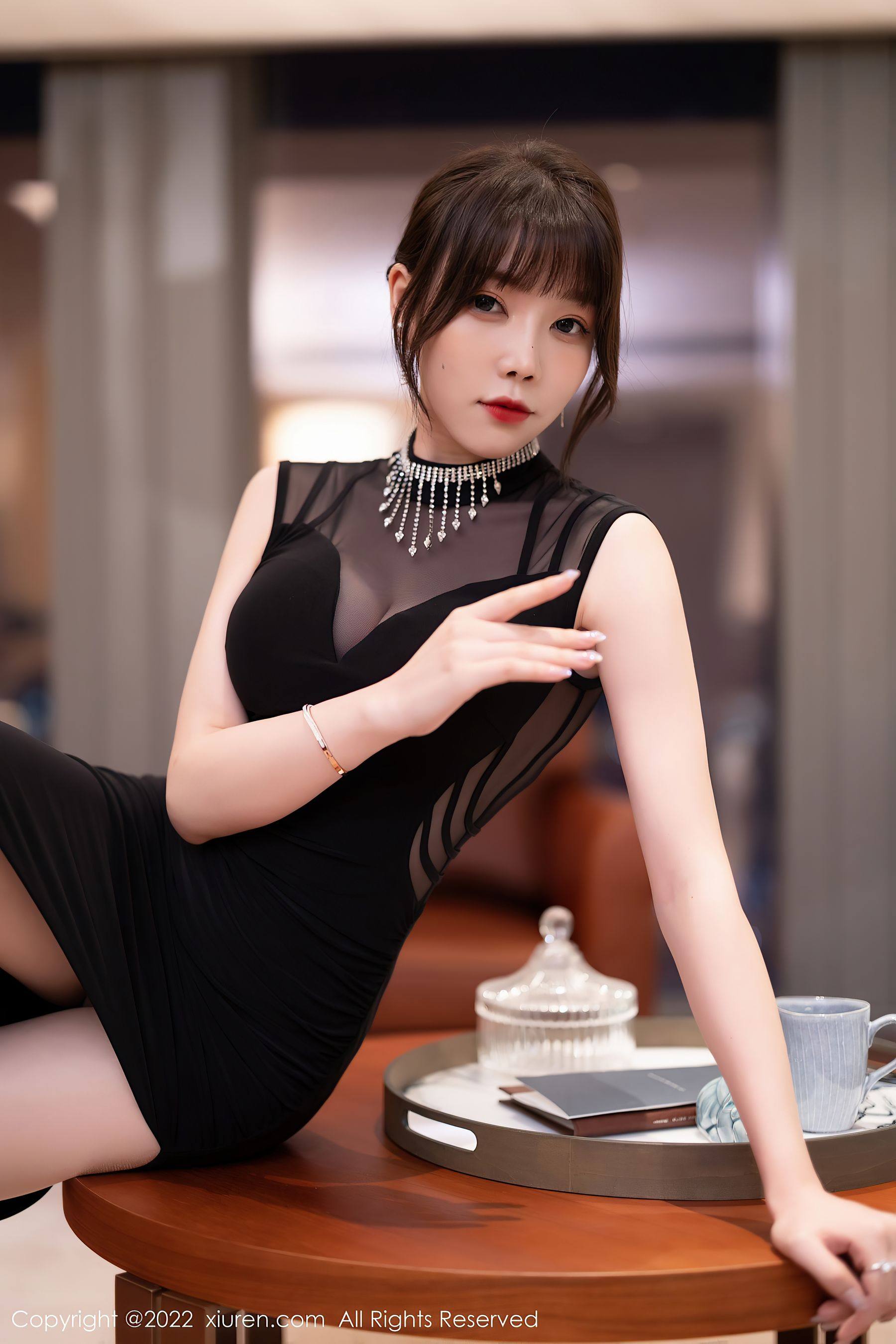 [秀人XiuRen] No.5460 徐莉芝Booty