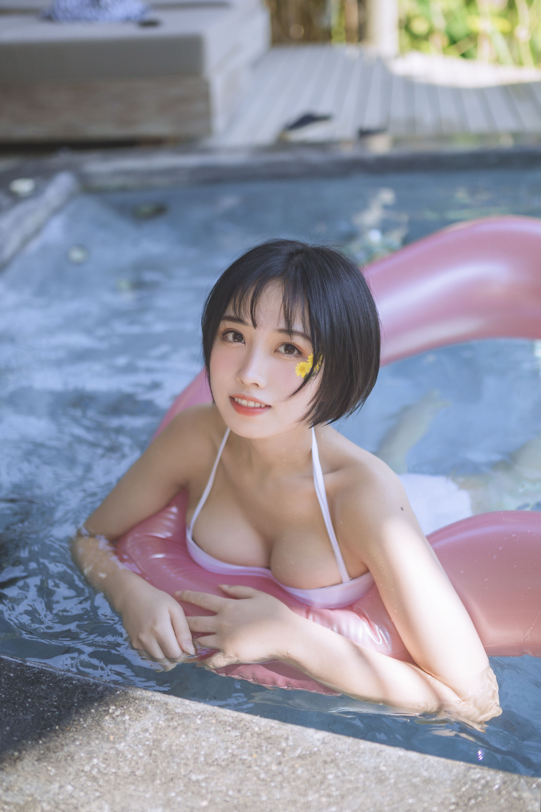 [福利COS] 次元少女念雪ww - 白色泳衣