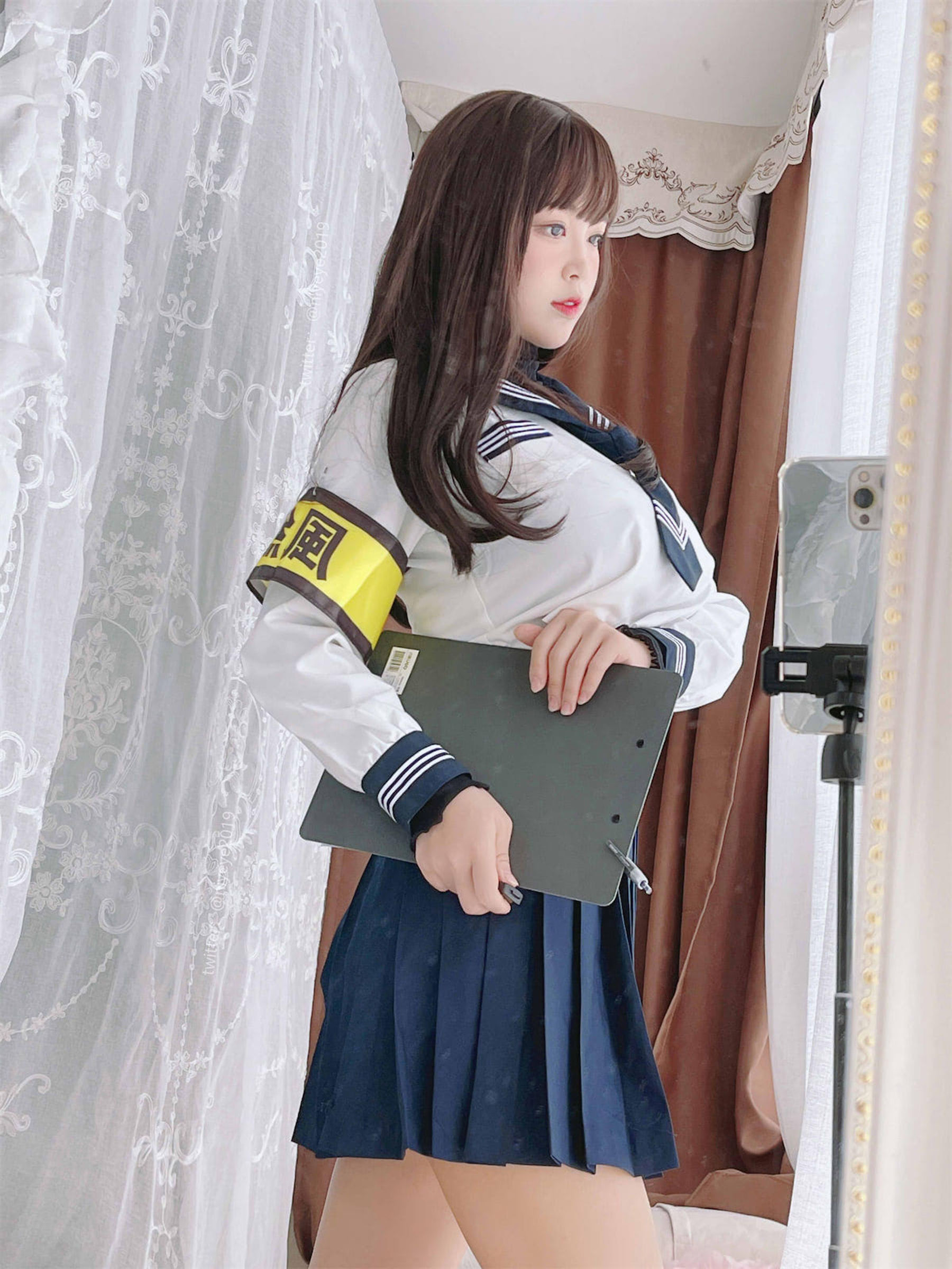 [福利COS] 萌系小姐姐-白烨-&耶米西奶露 - 风纪委员