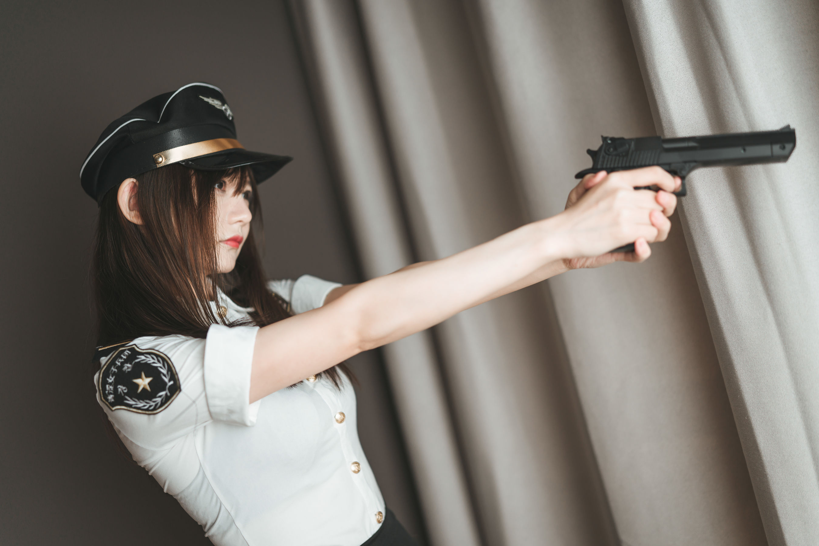 [福利COS] 51酱 - 制服