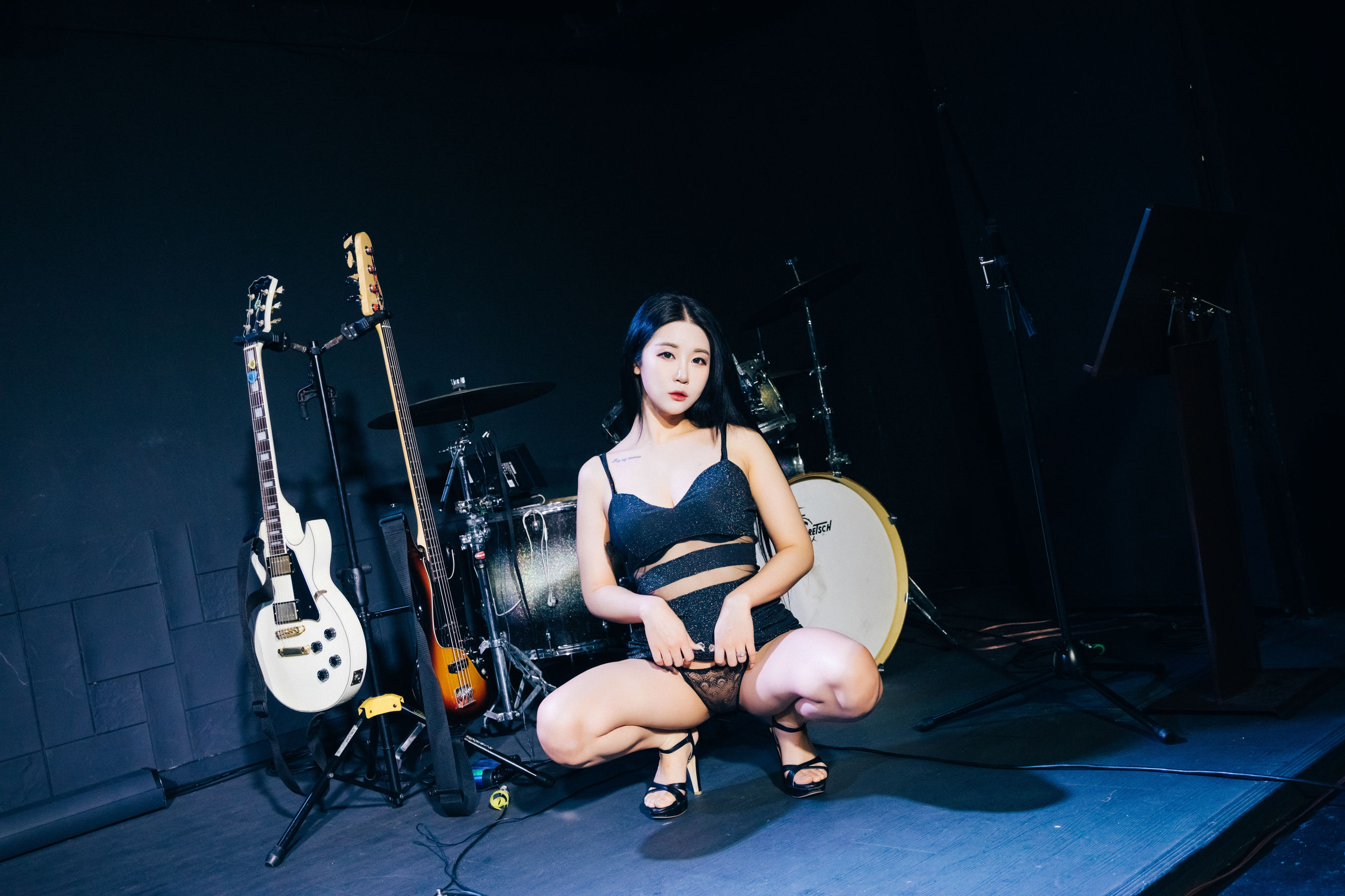 [LOOZY] Bomi - Covert stage