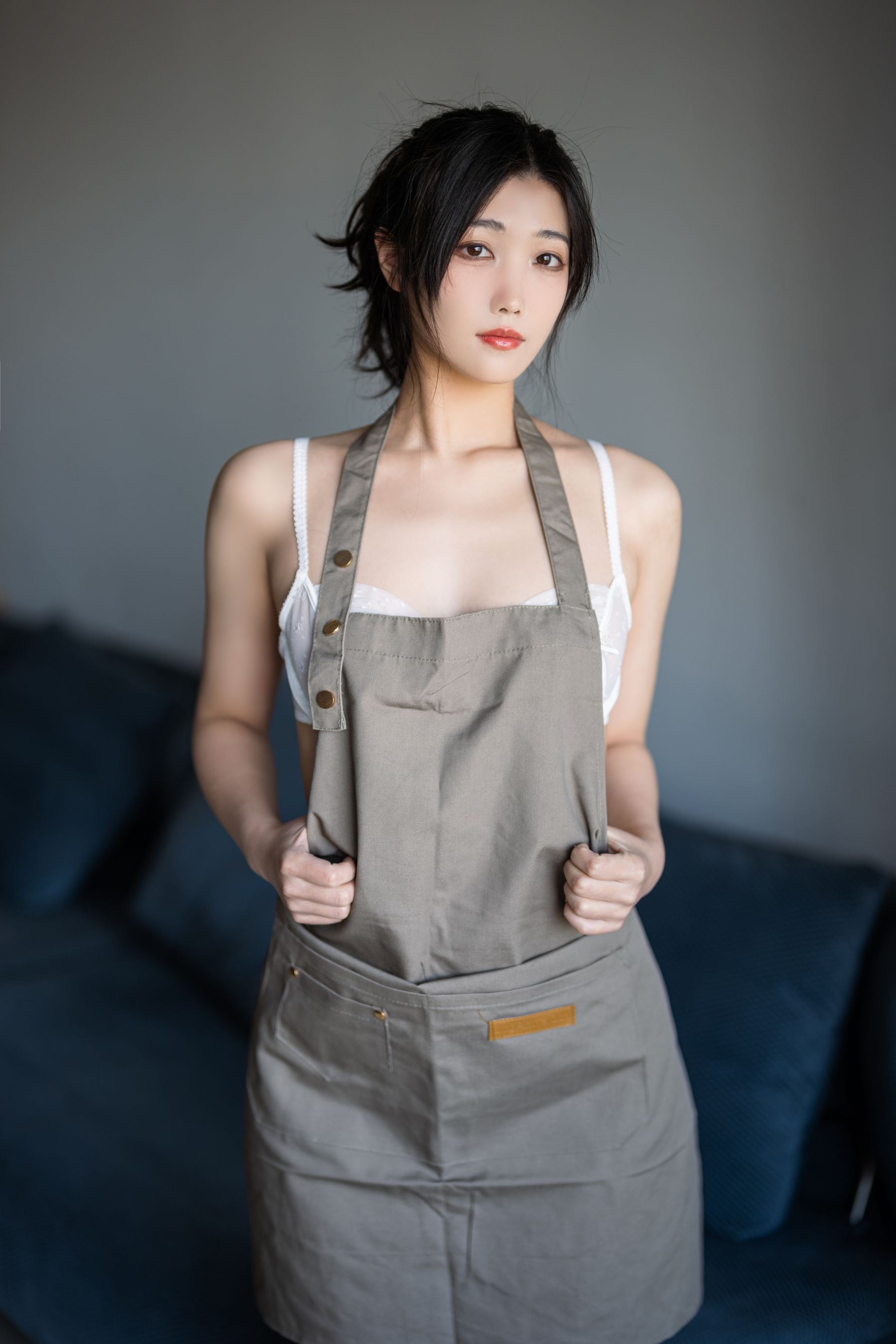 [福利COS] Cosplay汪知子 - 围裙