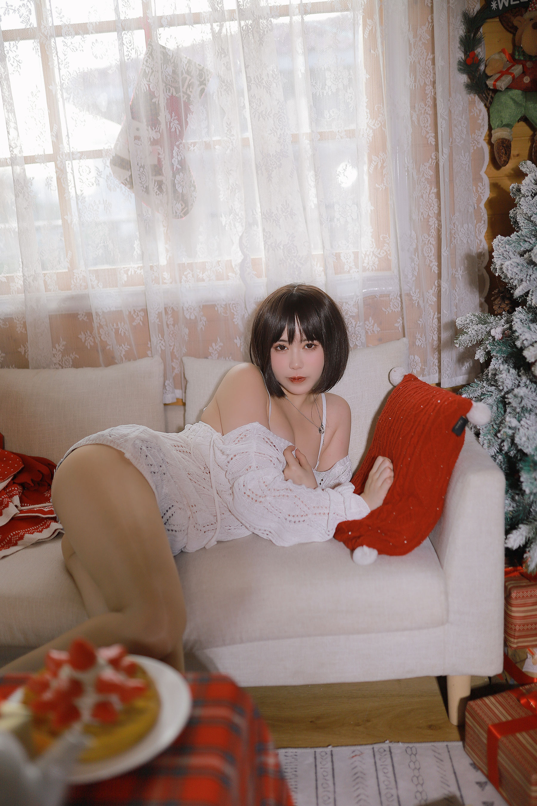 [福利COS] Tina很妖孽呀 - 温柔短发妹妹