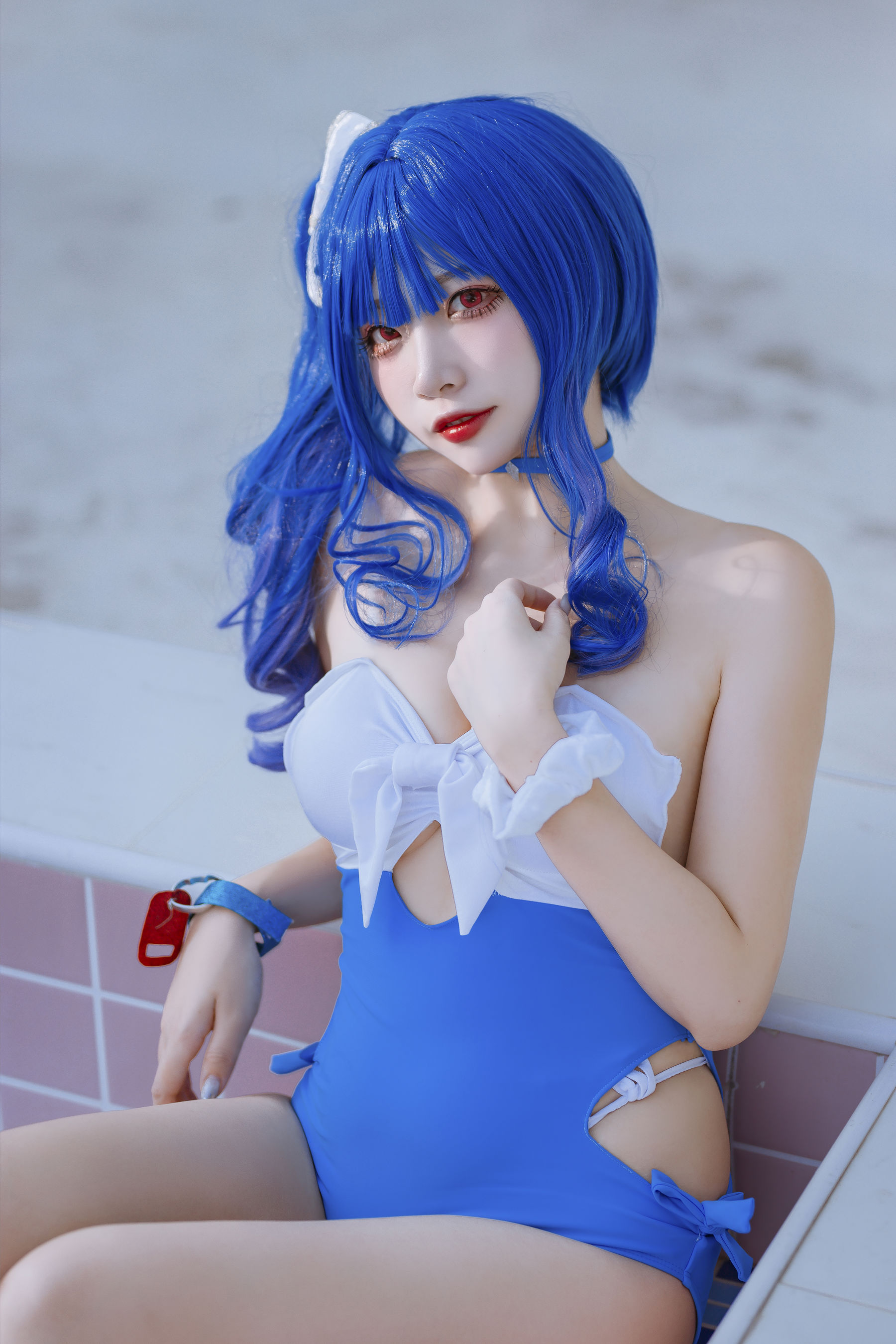 [福利COS] 人气Coser二佐Nisa - 碧蓝 圣路易斯泳装