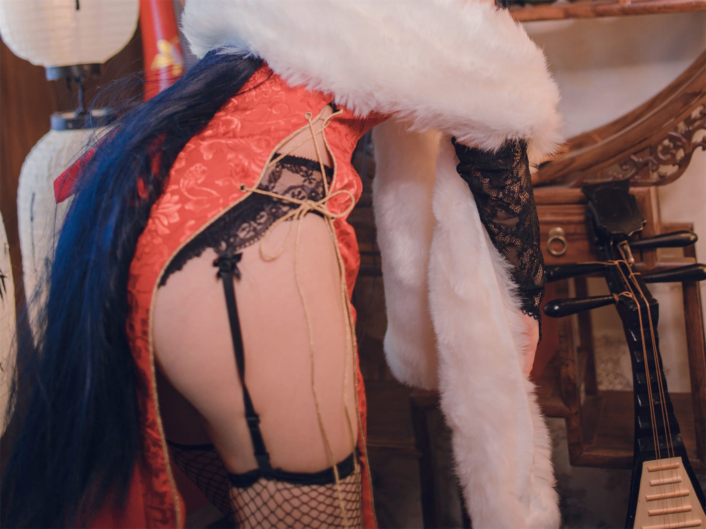 [福利COS] Coser衣衣 - 碧蓝航线 大凤旗袍