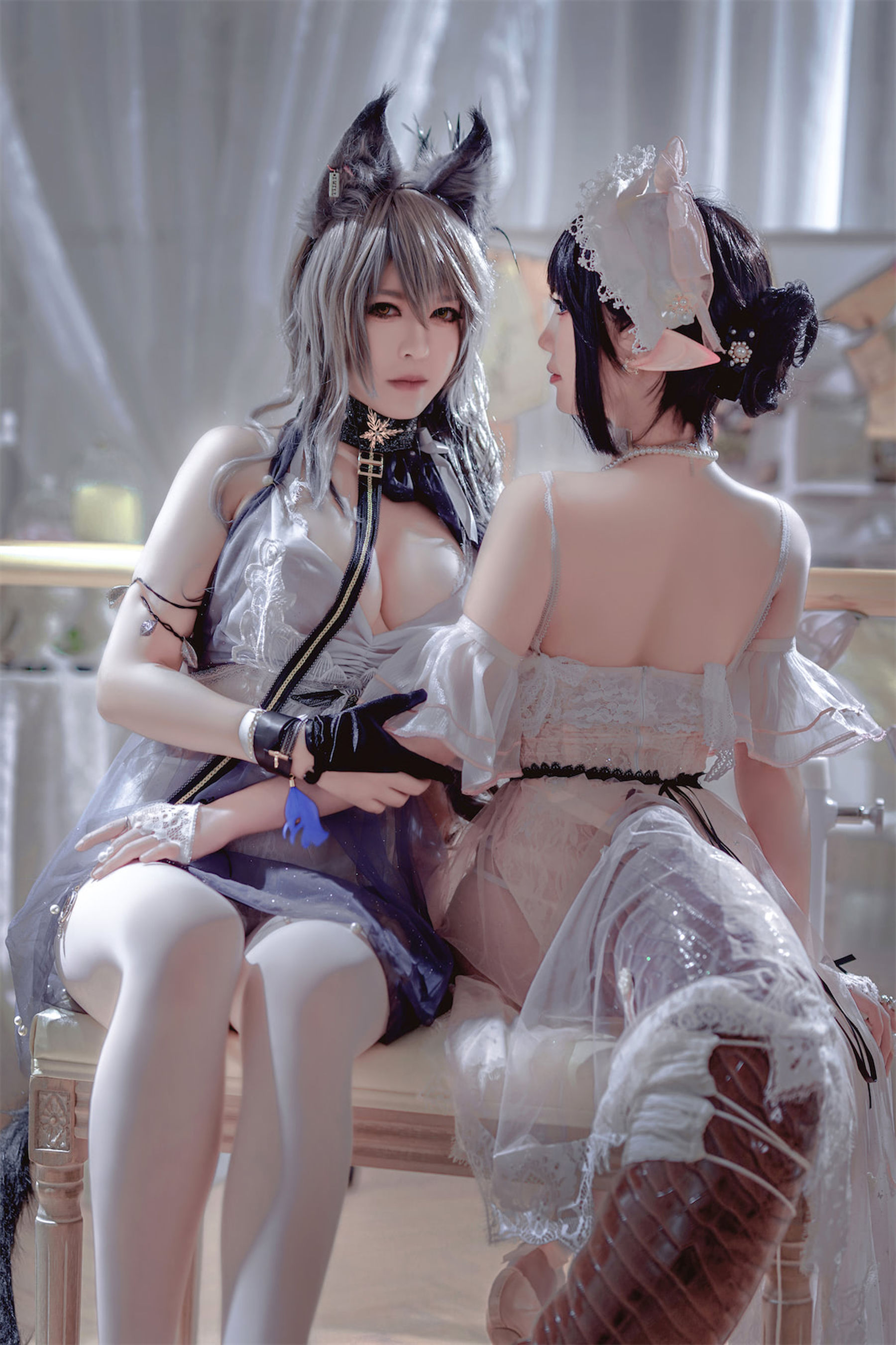 [福利COS] 可爱人气Coser面饼仙儿&半半子 - Arknights 黑x森蚺バレエ