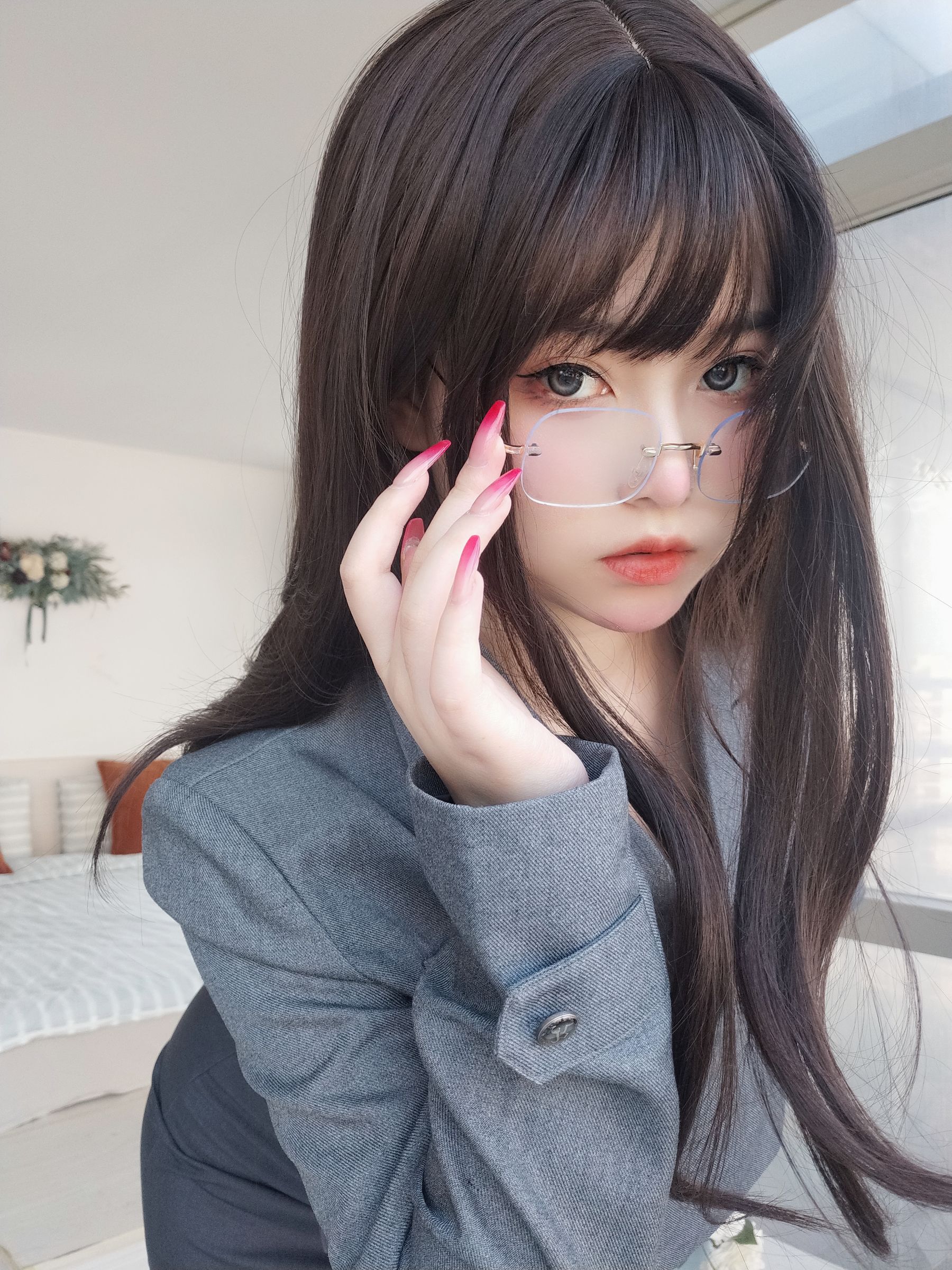 [福利COS] 女主K - 沉默的学姐