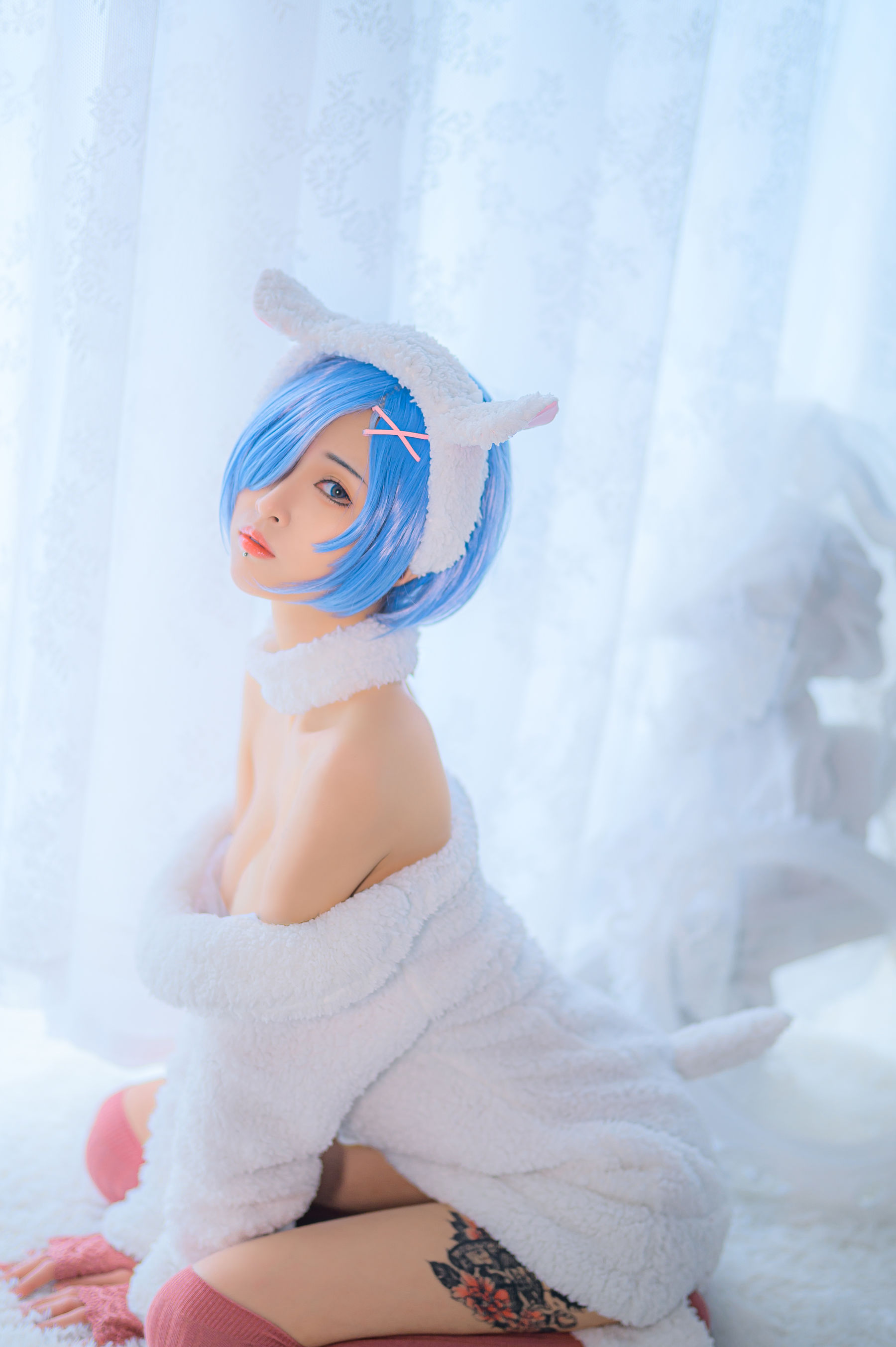 [福利COS] 妹抖青写真 - 蕾姆绵羊