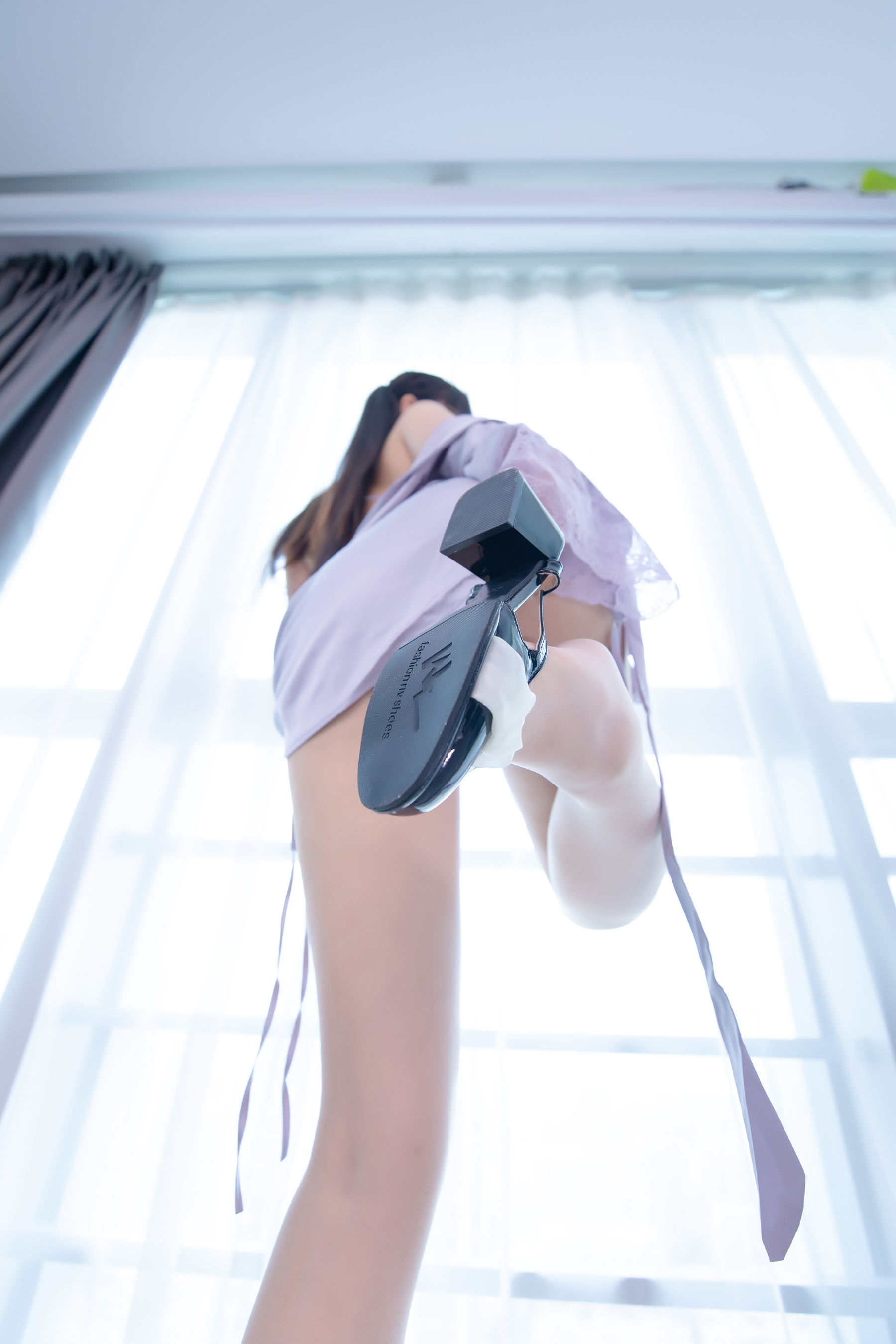 [福利COS] 萝莉神楽板真冬 之望眼欲穿