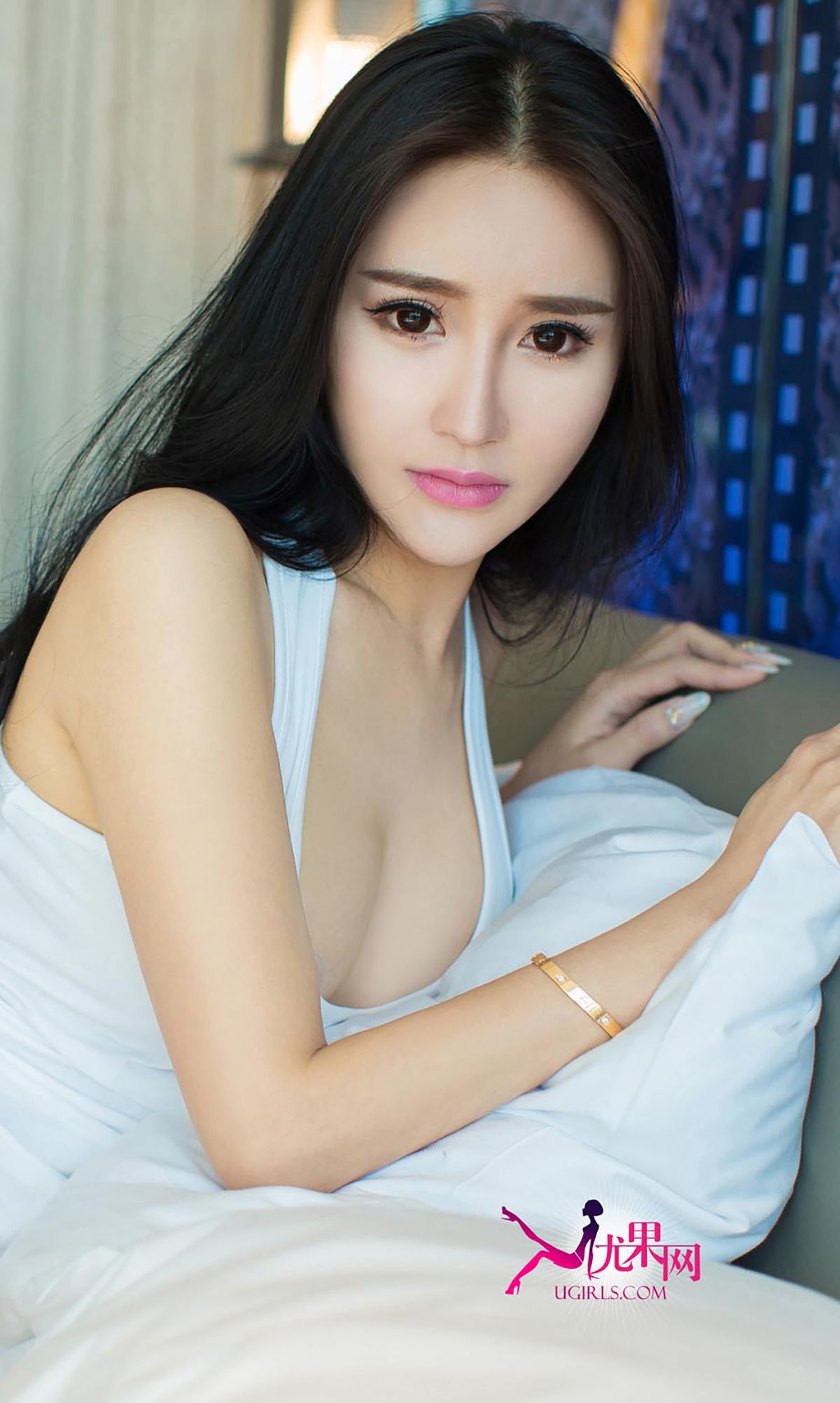 李璐《纯白情欲》 [爱尤物Ugirls] No.261 