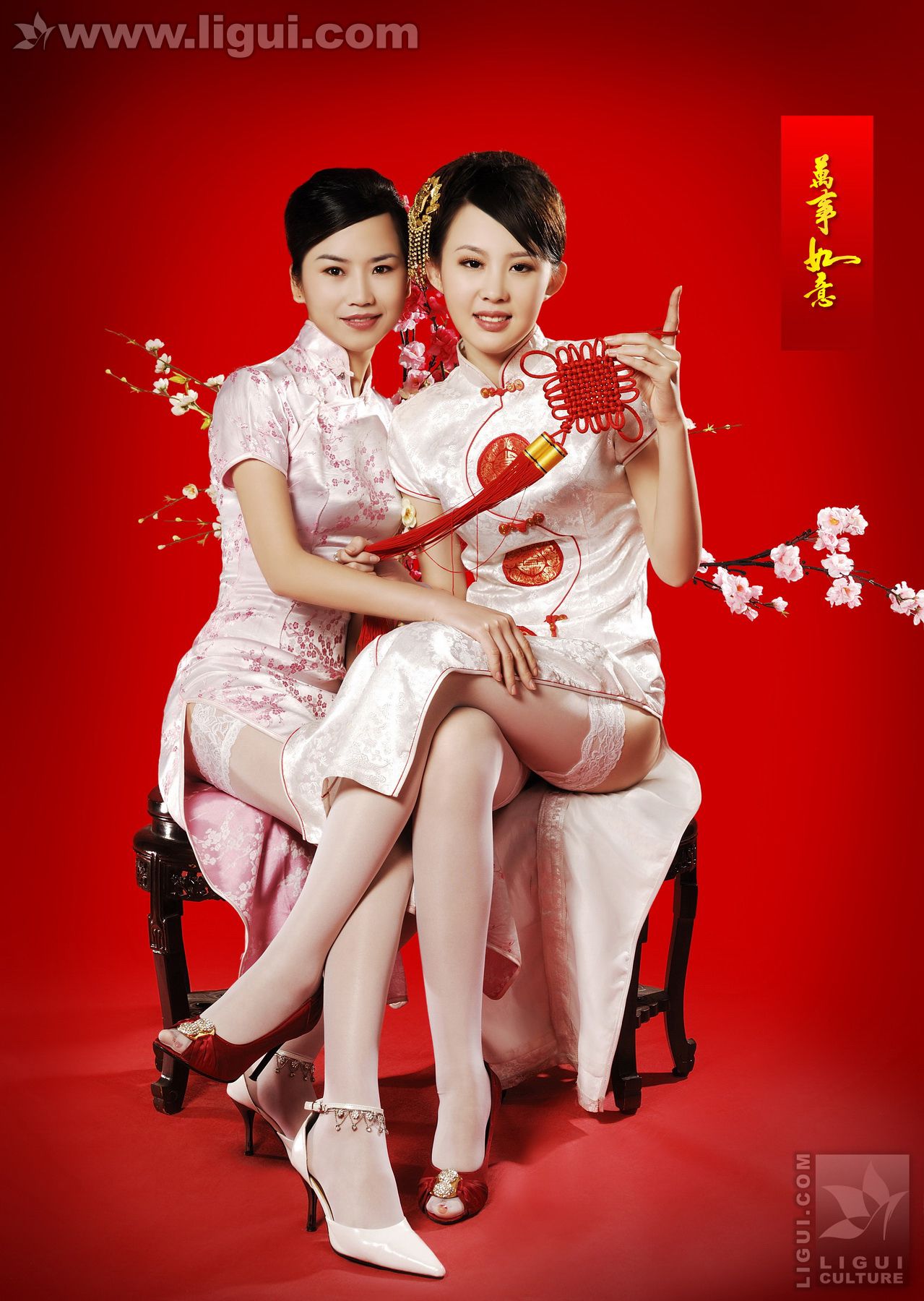 [丽柜LiGui] 《丽柜模特这里给您拜年了》 新年特刊丝足写真图片