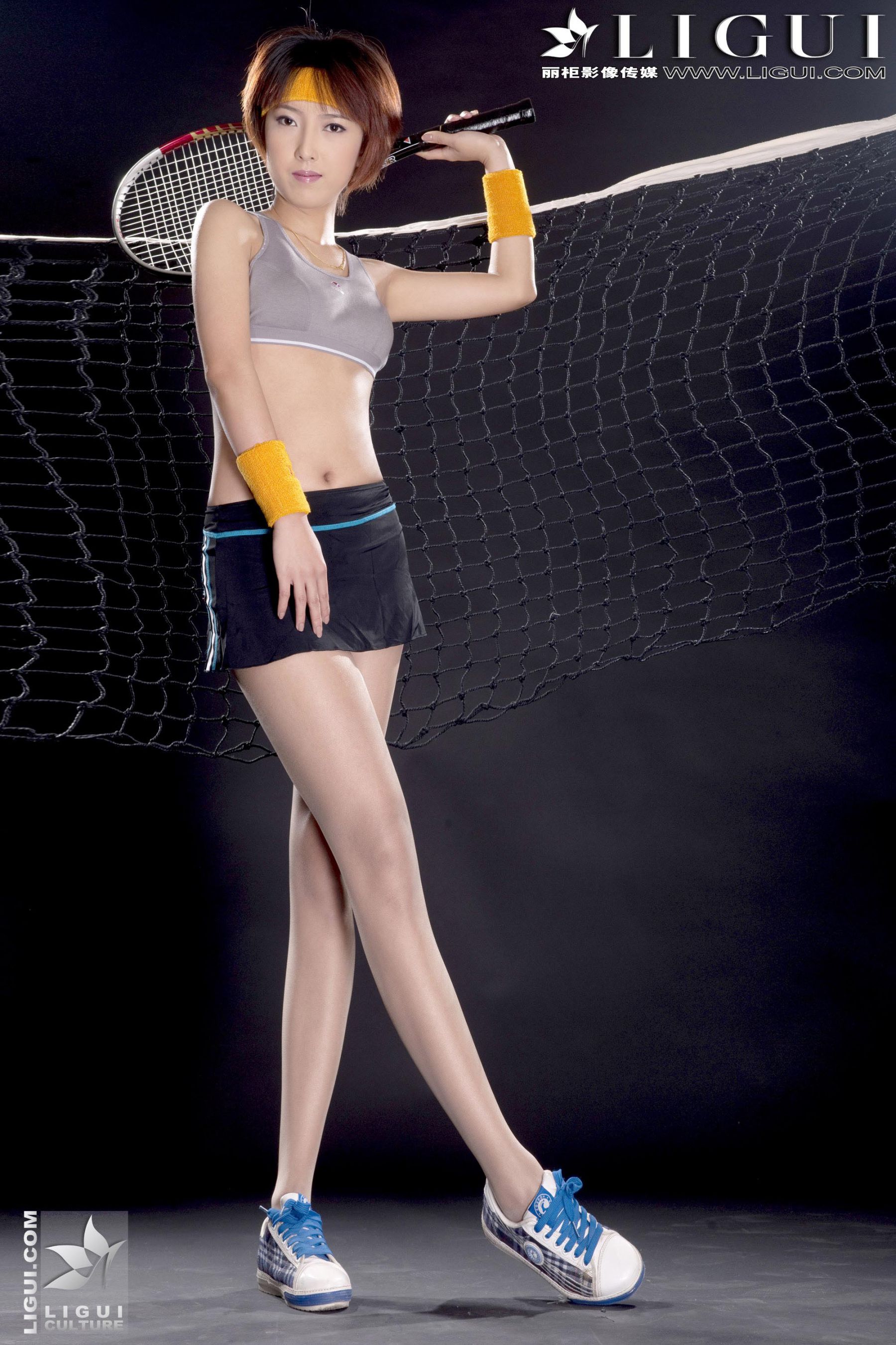 Model 美美《羽毛球美人丝足秀》上中下合集 [丽柜LiGui] 美腿玉足写真图片